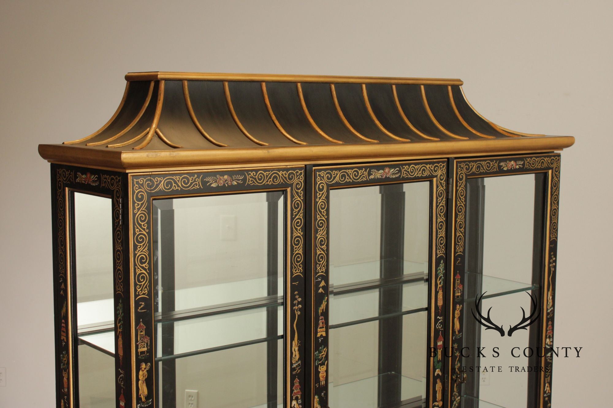 PULASKI FURNITURE CHINOISERIE PAGODA DISPLAY CABINET