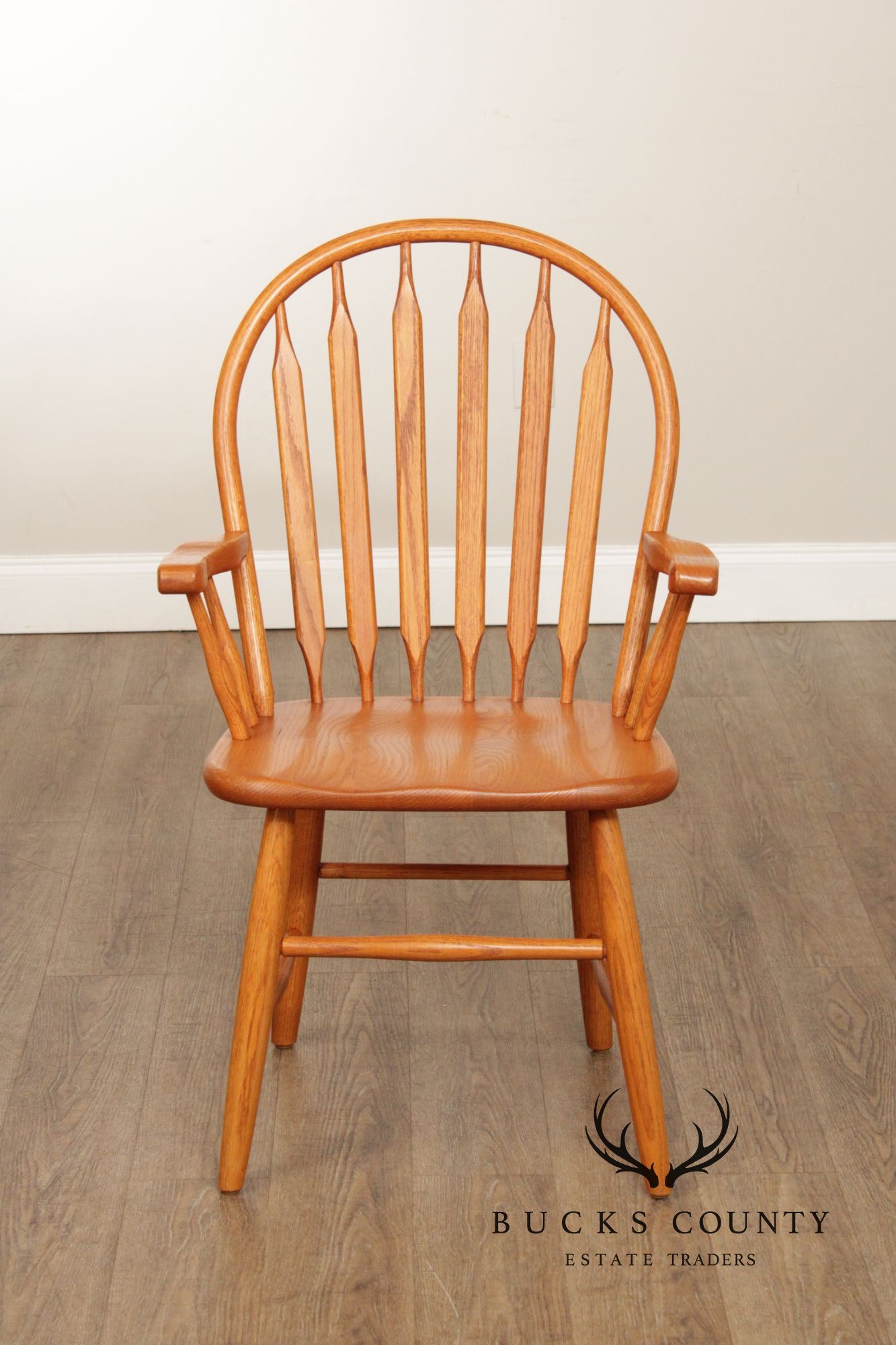 Traditional Set of Four Oak Windsor Dining Chairs