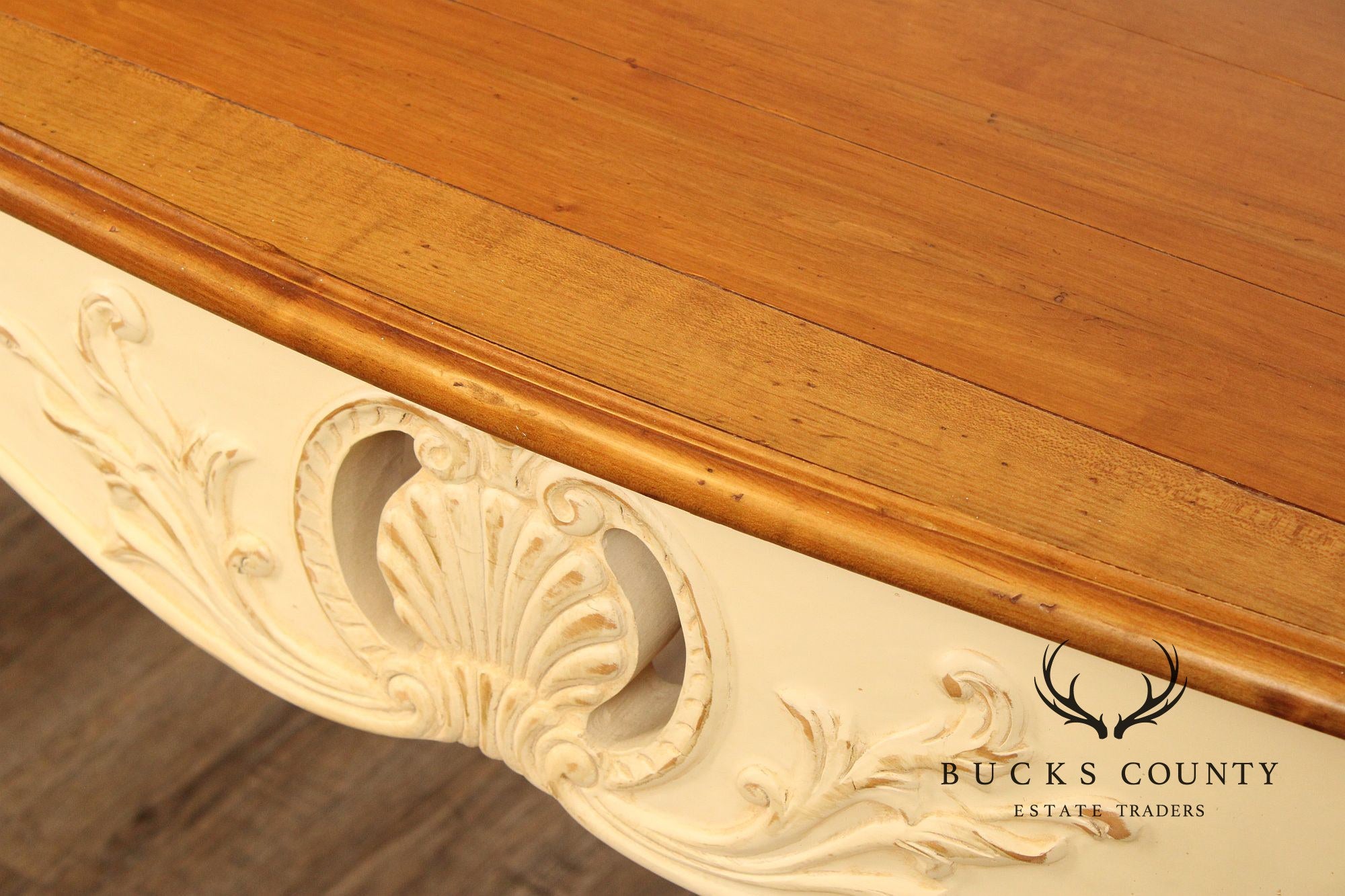Ethan Allen French Country Style Carved Sofa Table Console