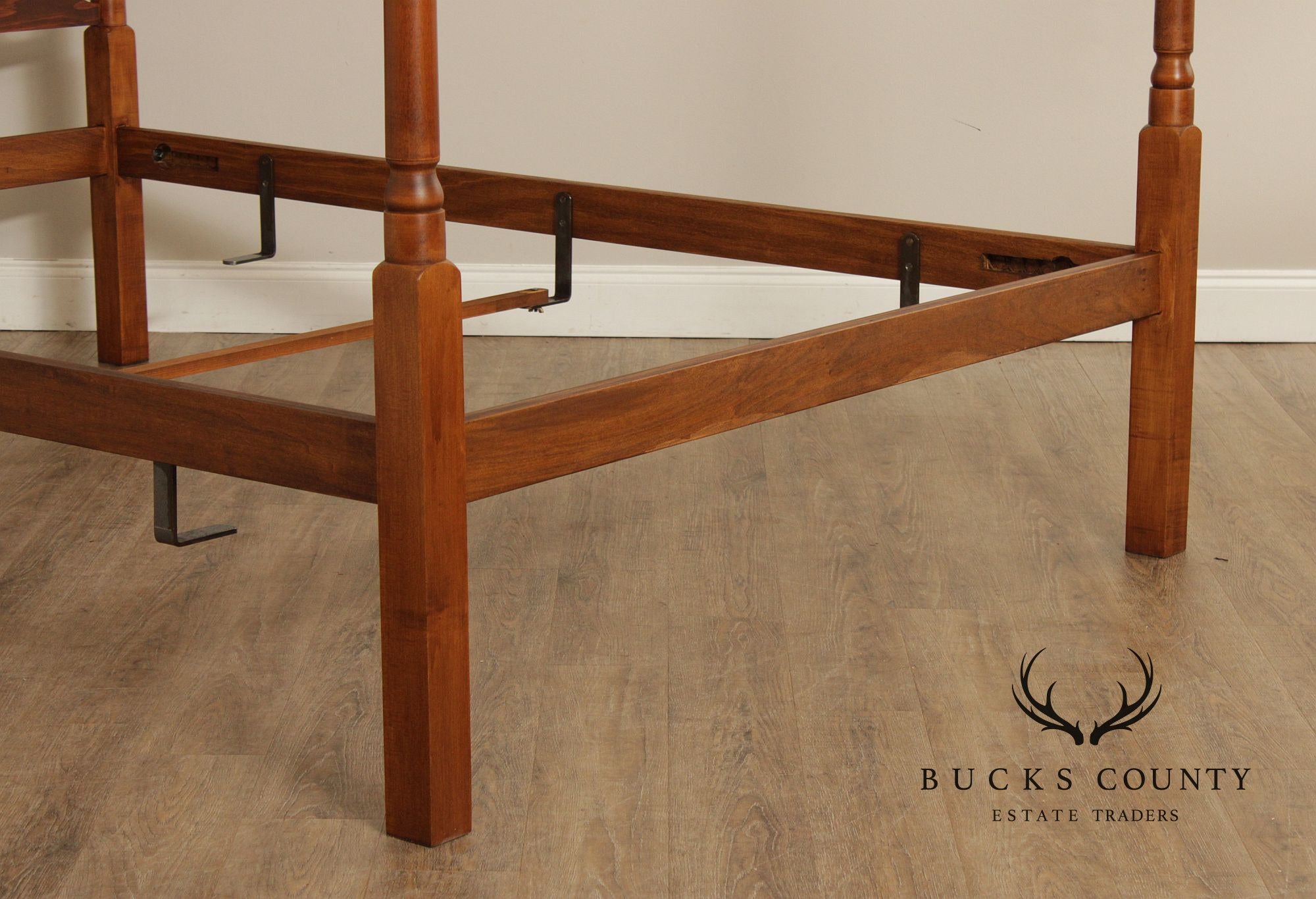 Cohasset Colonials Queen Size Maple Canopy Poster Bed