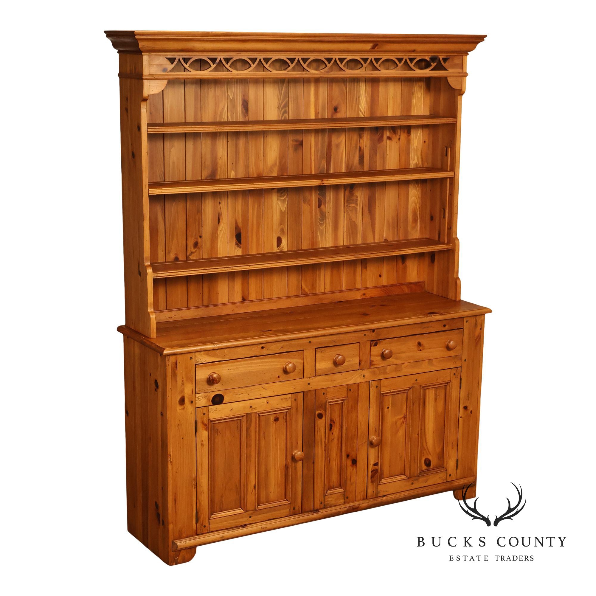 Ethan Allen Country Crossings Pine Set Back Hutch