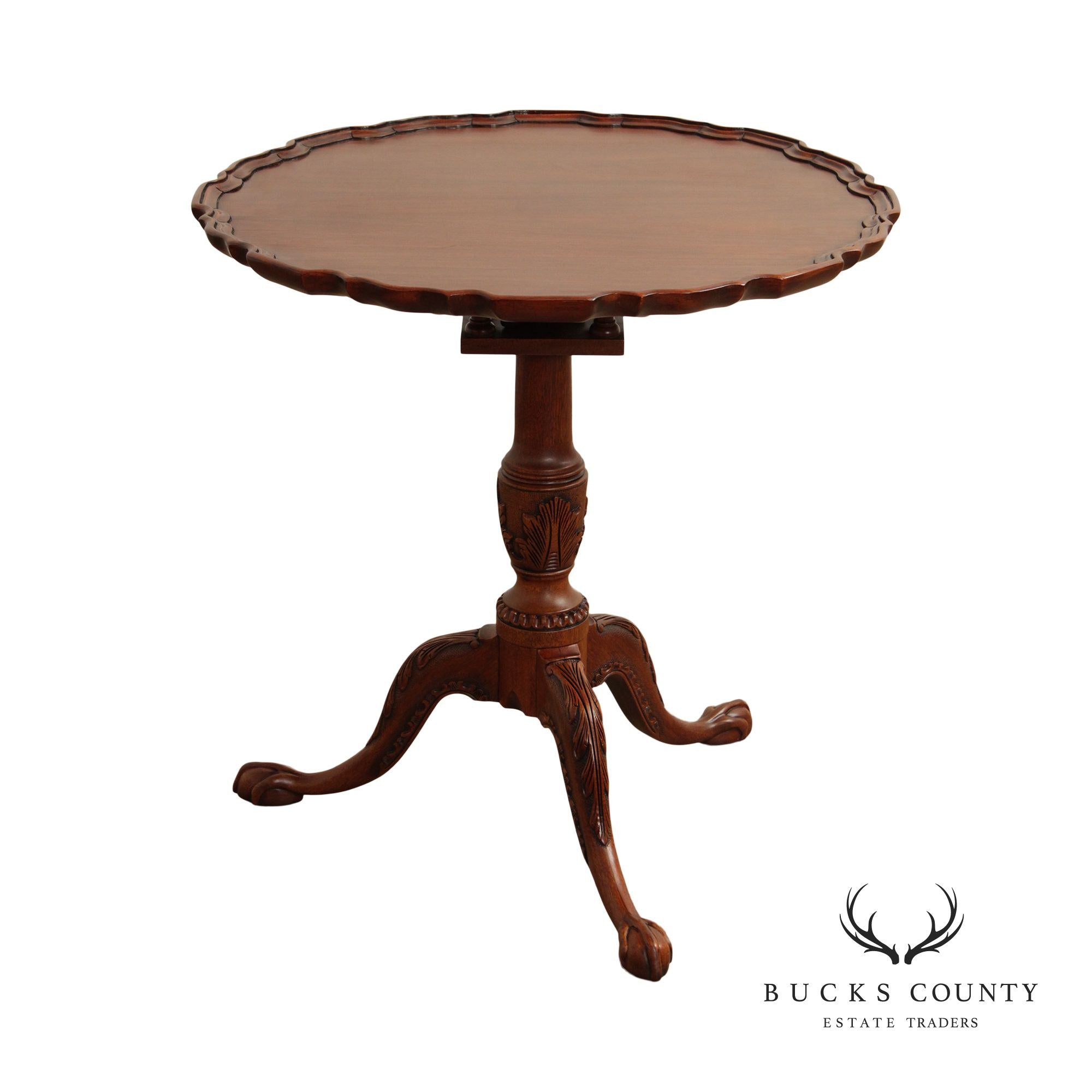 HENKEL HARRIS CHIPPENDALE STYLE MAHOGANY TILT TOP PIE CRUST TABLE