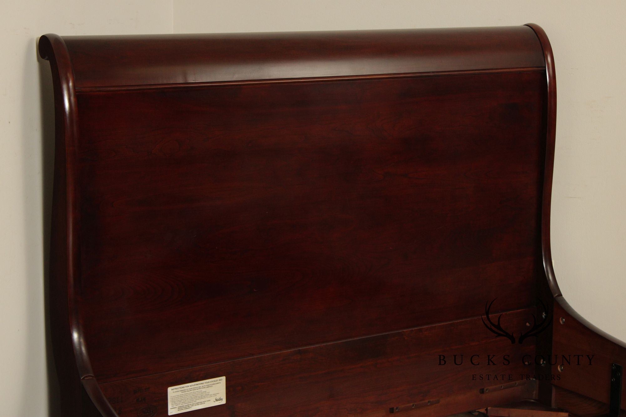 Stickley Marseilles Cherry Louis Philippe Style Queen Sleigh Bed