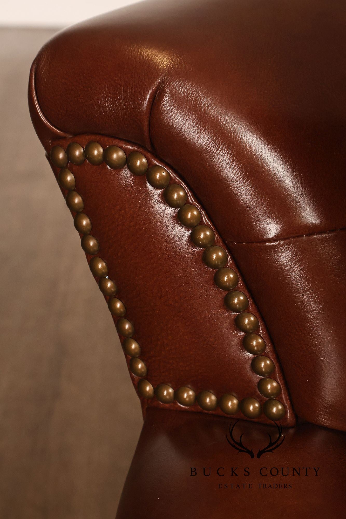 Bradington Young Traditional Style Leather Stationary Chair