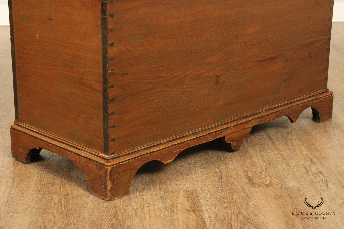 Antique Chippendale Style Dovetailed Blanket Chest With Till