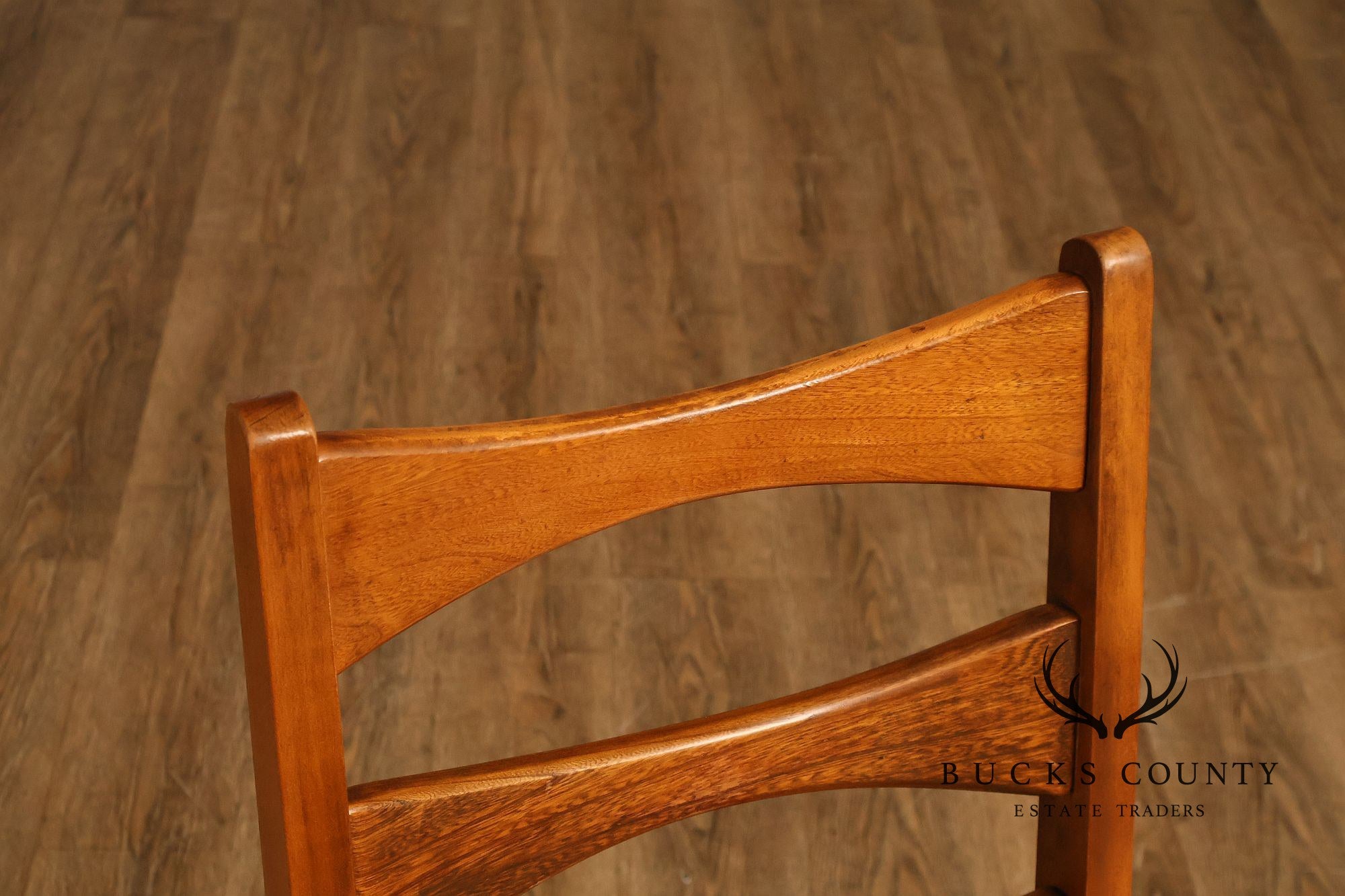 Mid Century Modern Set Of Four Walnut Dining Chairs