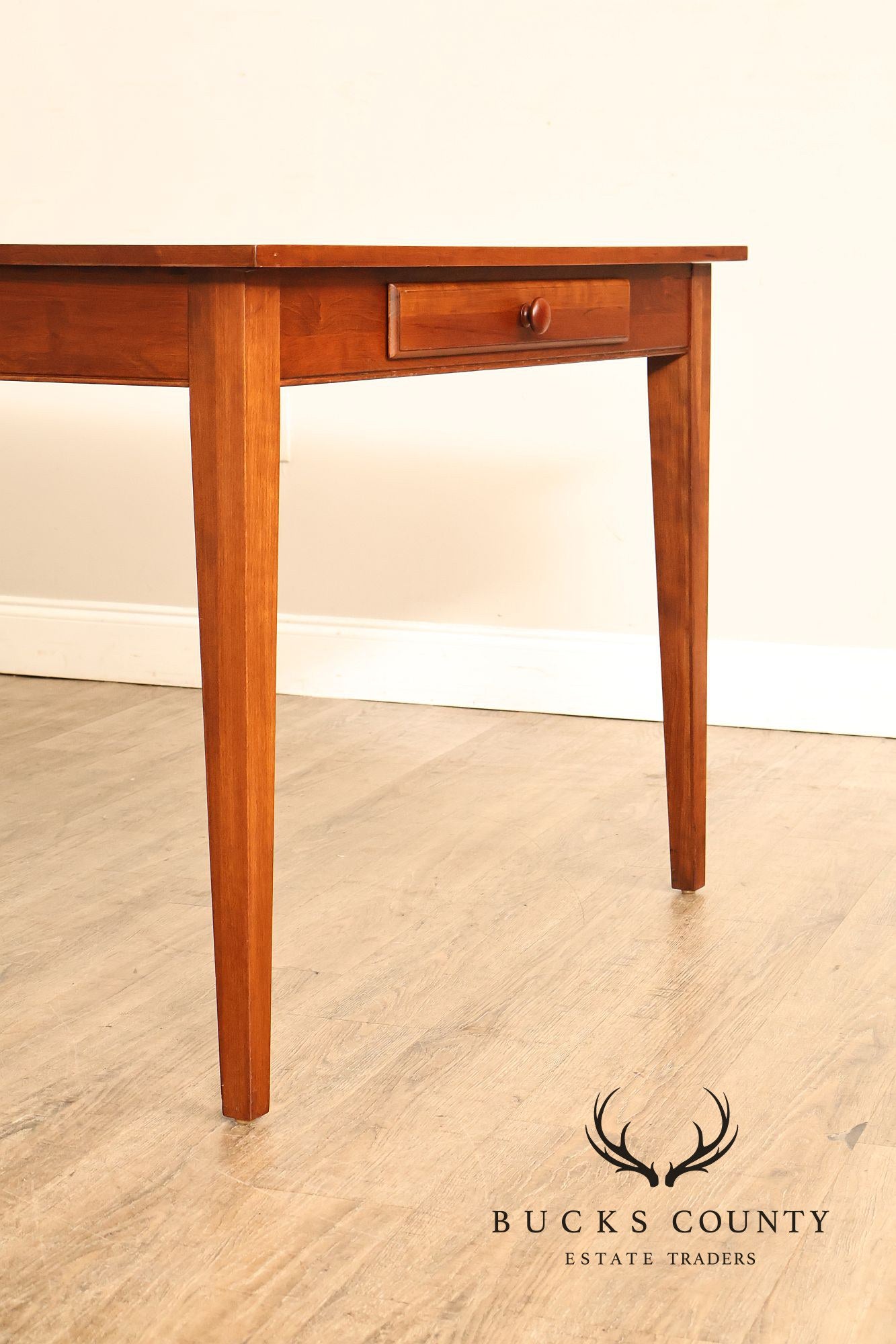 Ethan Allen 'American Impressions' Expandable Cherry Dining Table