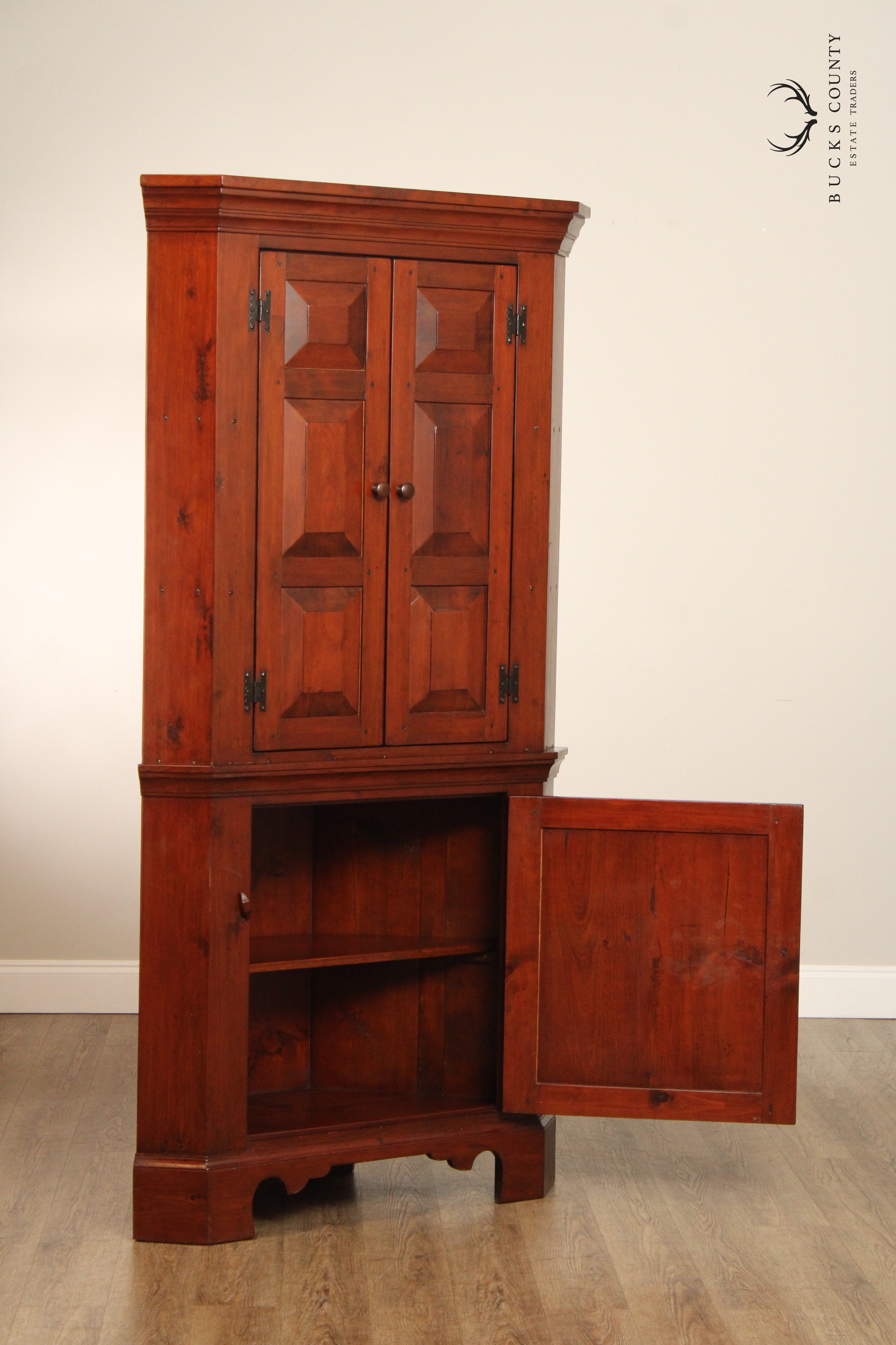 Custom Quality Early American Style Pine Corner Cabinet