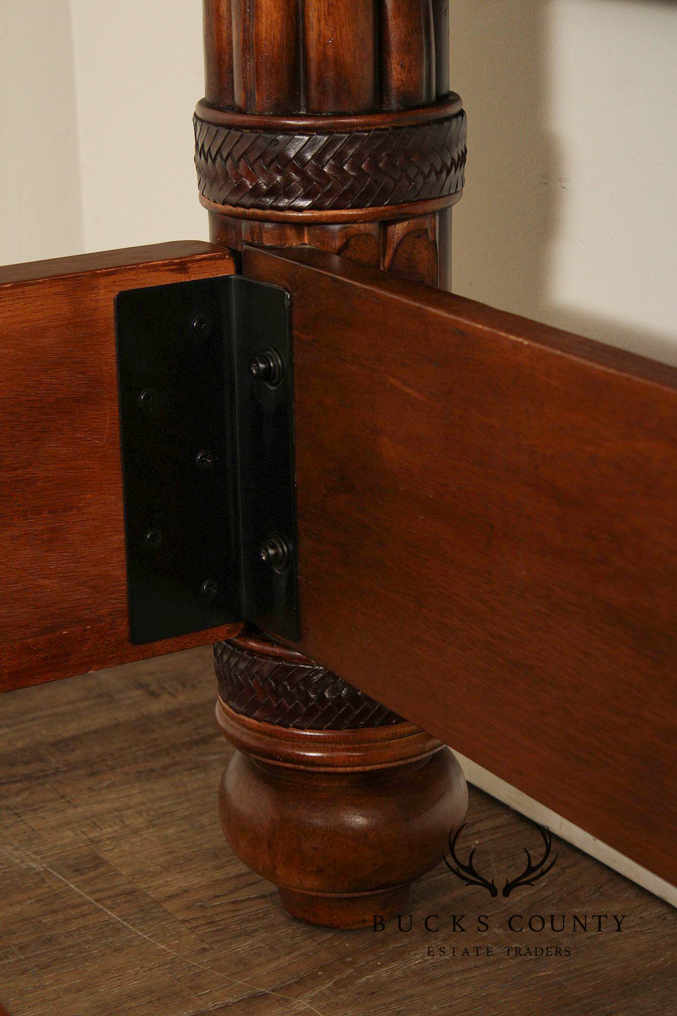 Tommy Bahama British Colonial Style Queen Poster Bed