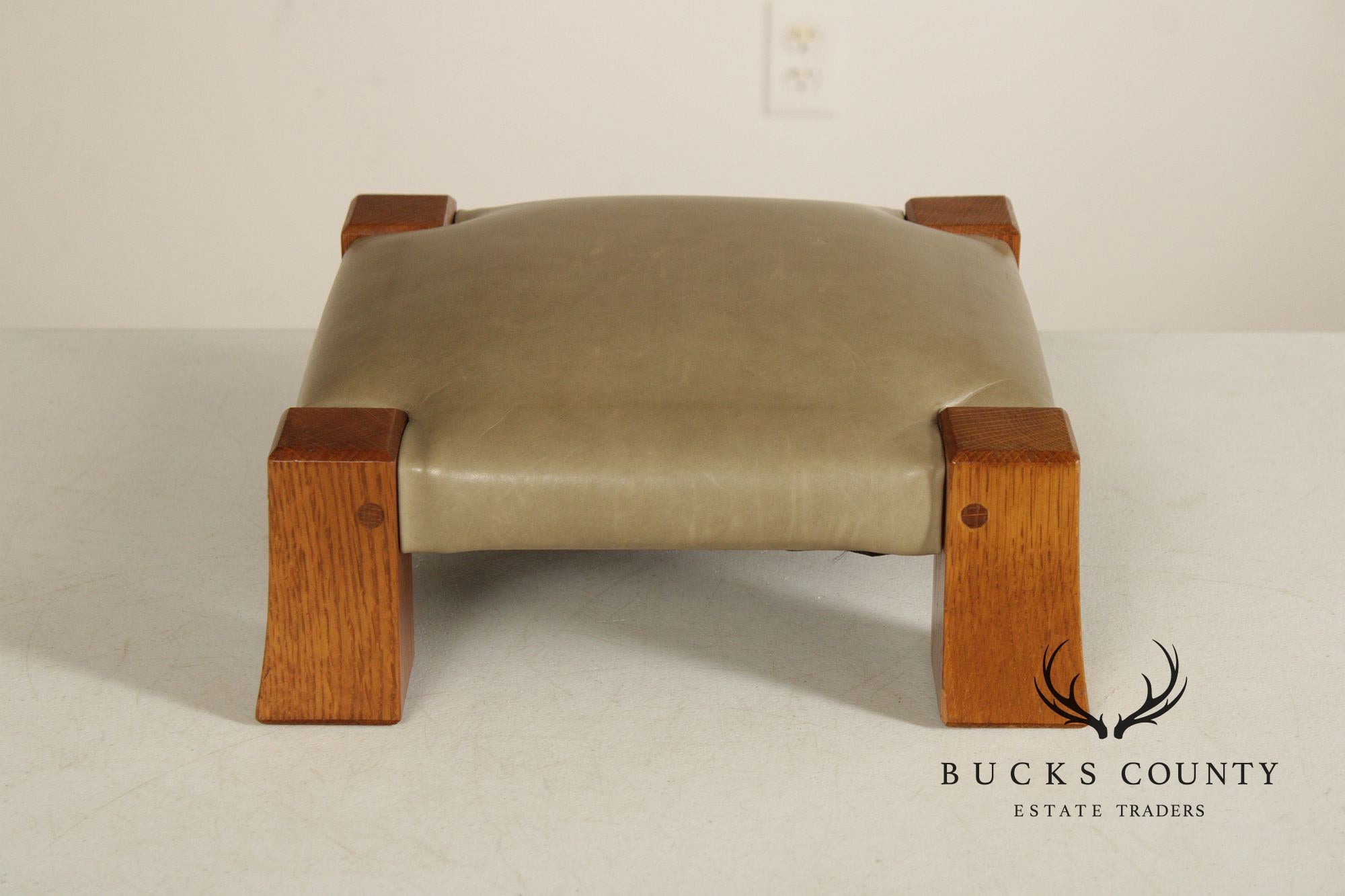 Stickley Mission Collection Oak and Leather Monk Footstool