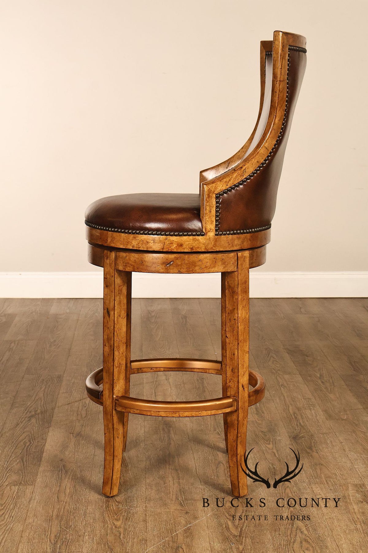 Contemporary Set Of 4 F aux Leather Upholstered Bar Stools