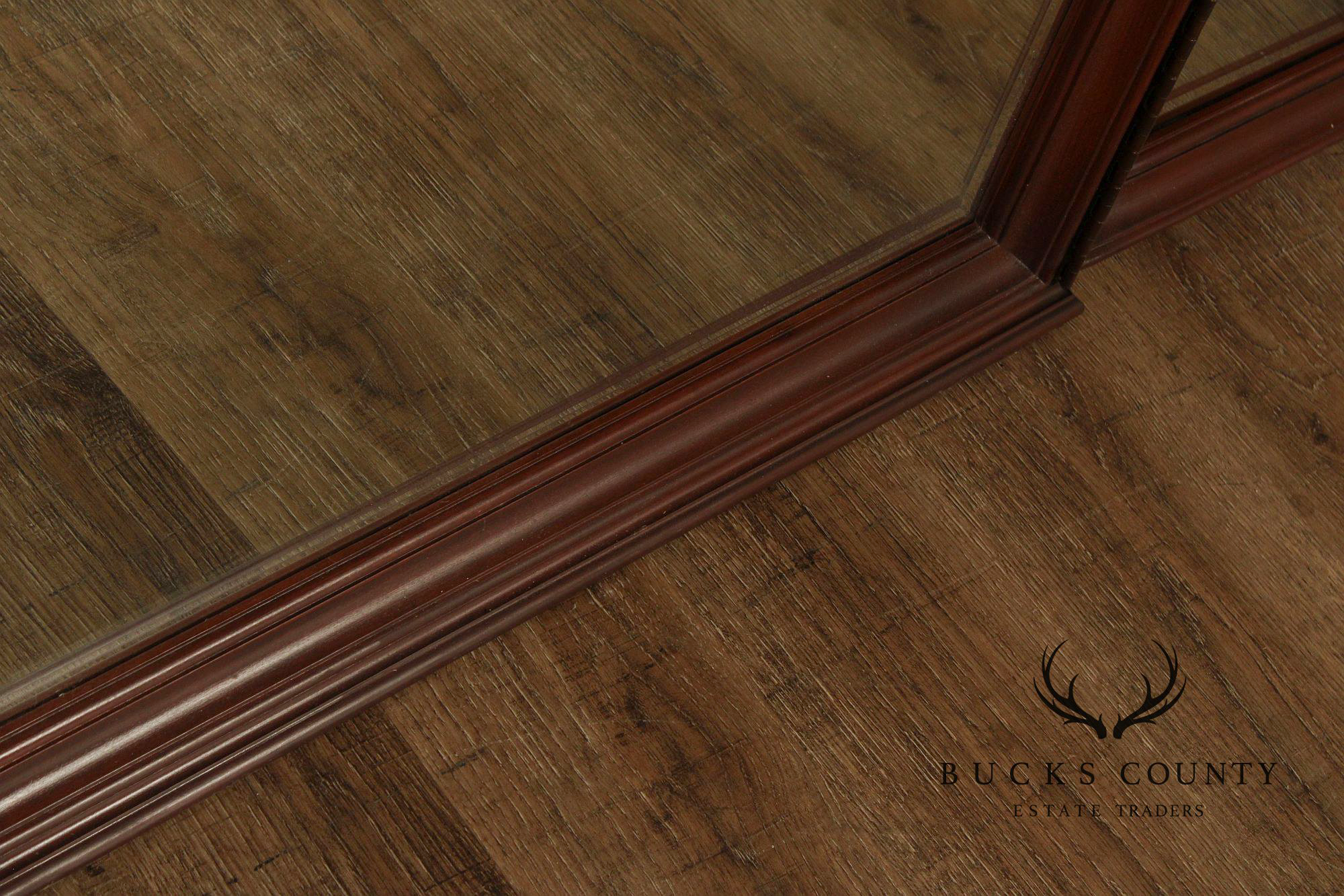 Ethan Allen 'Georgian Court' Cherry Tri-Fold Dresser Mirror