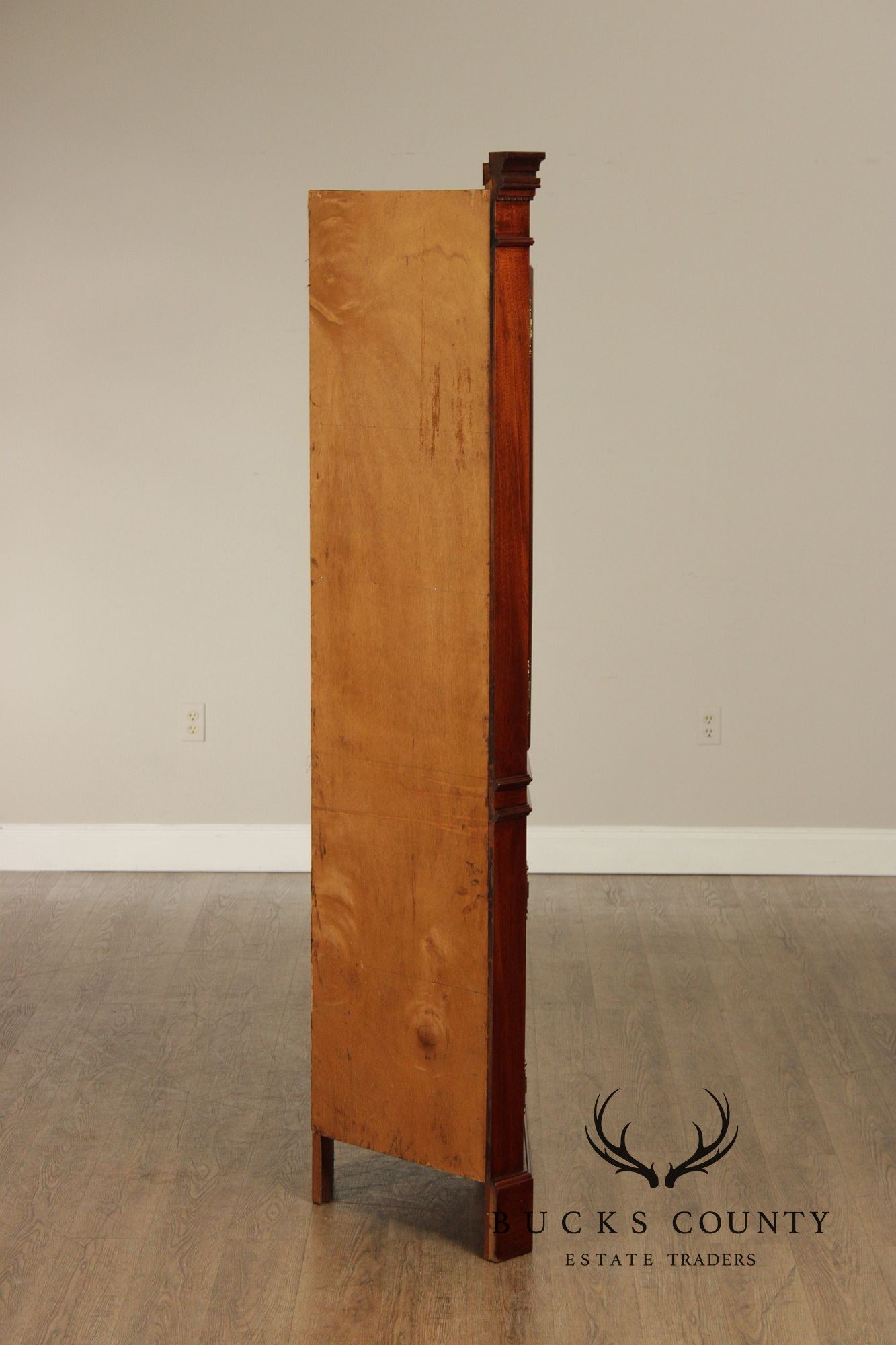 Craftique Chippendale Style Mahogany Corner Cabinet