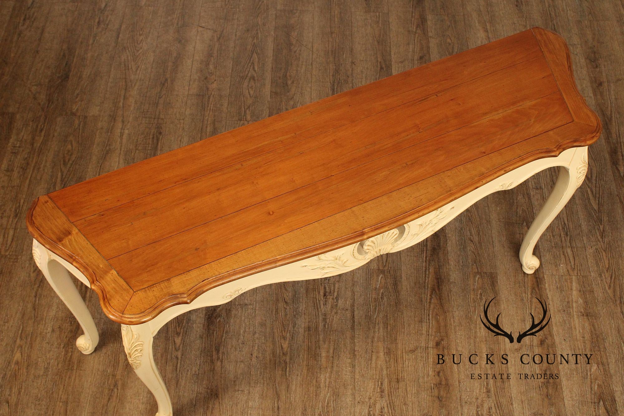 Ethan Allen French Country Style Carved Sofa Table Console