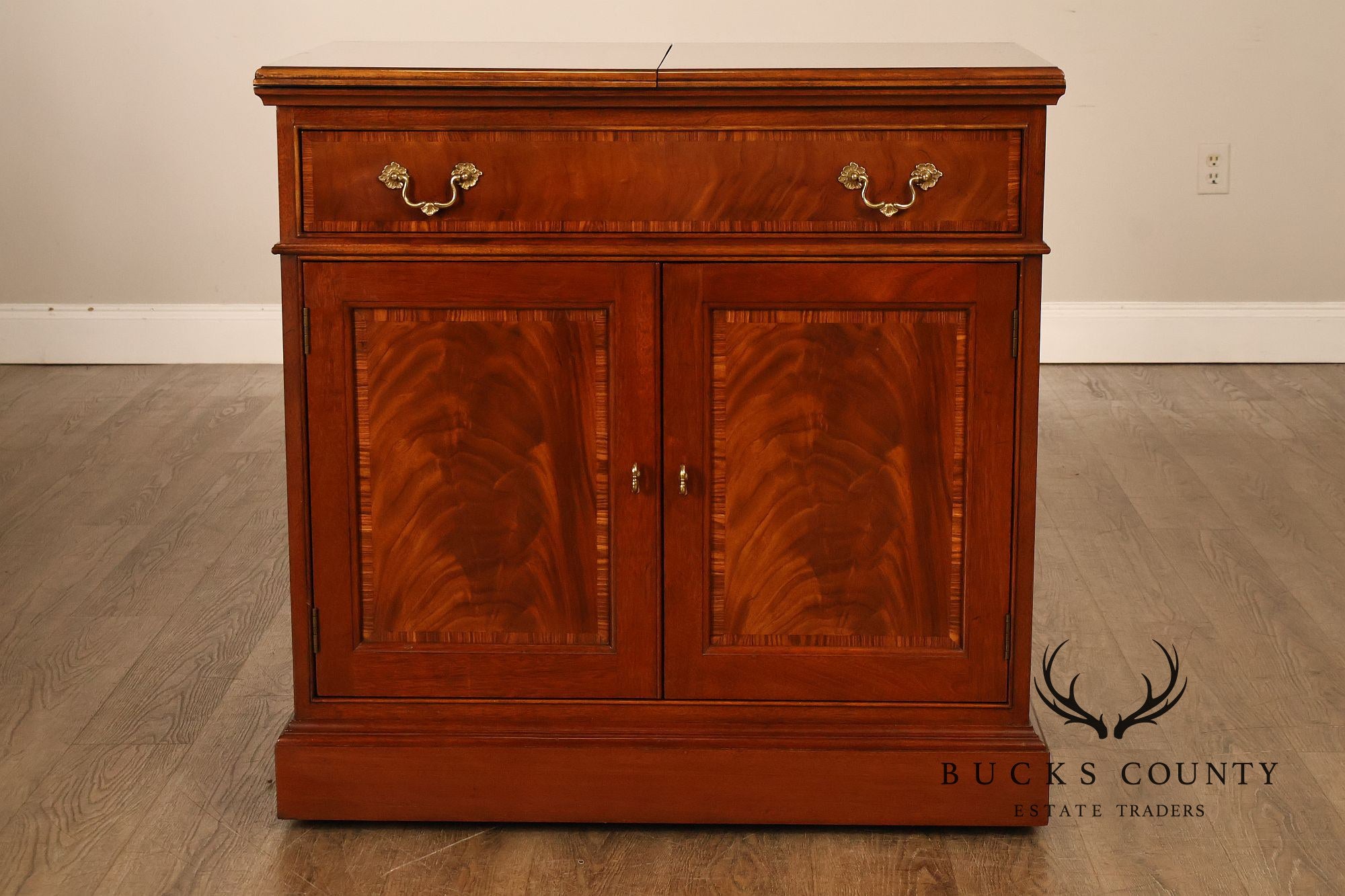 Stickley Traditional Mahogany Flip-Top Server Cabinet