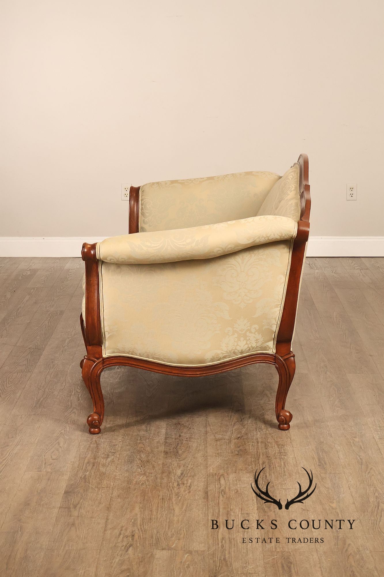 Ethan Allen French Louis XV Style Camelback Sofa