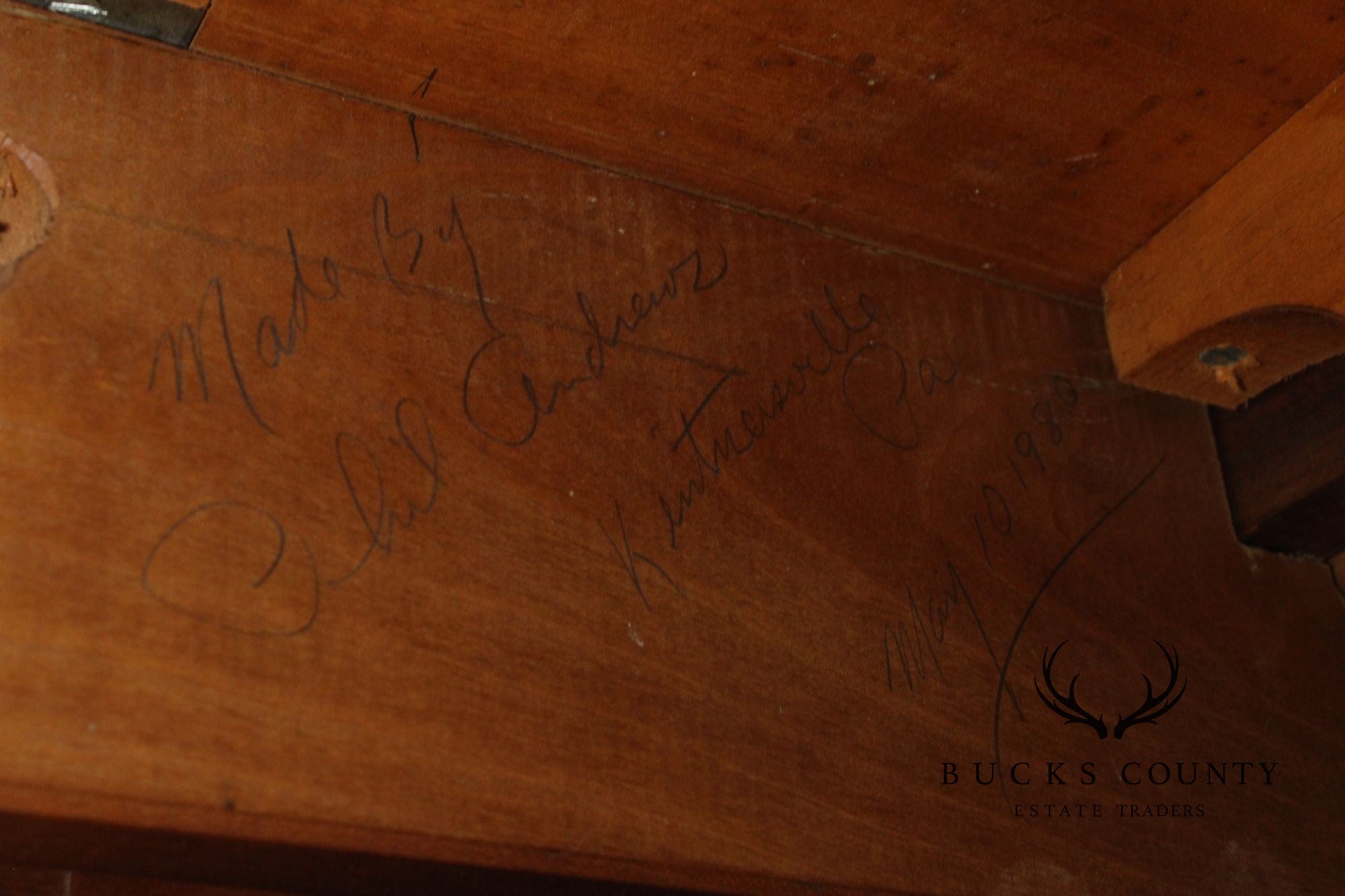 Benchmade Cherry Drop Leaf Harvest Dining Table