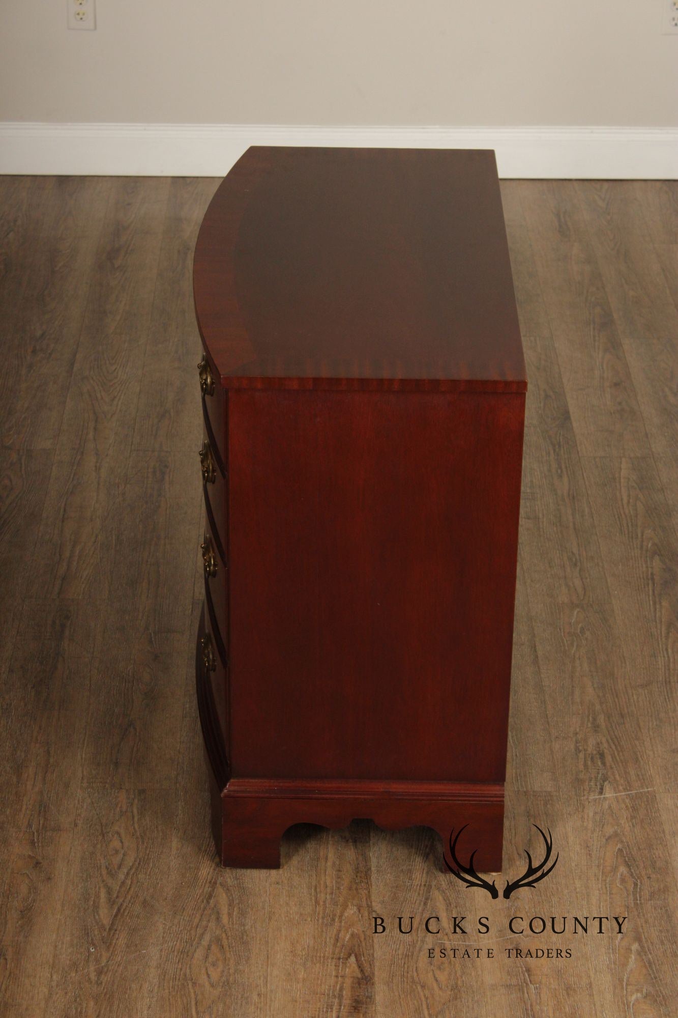 Ethan Allen Hepplewhite Style Mahogany Chest of Drawers