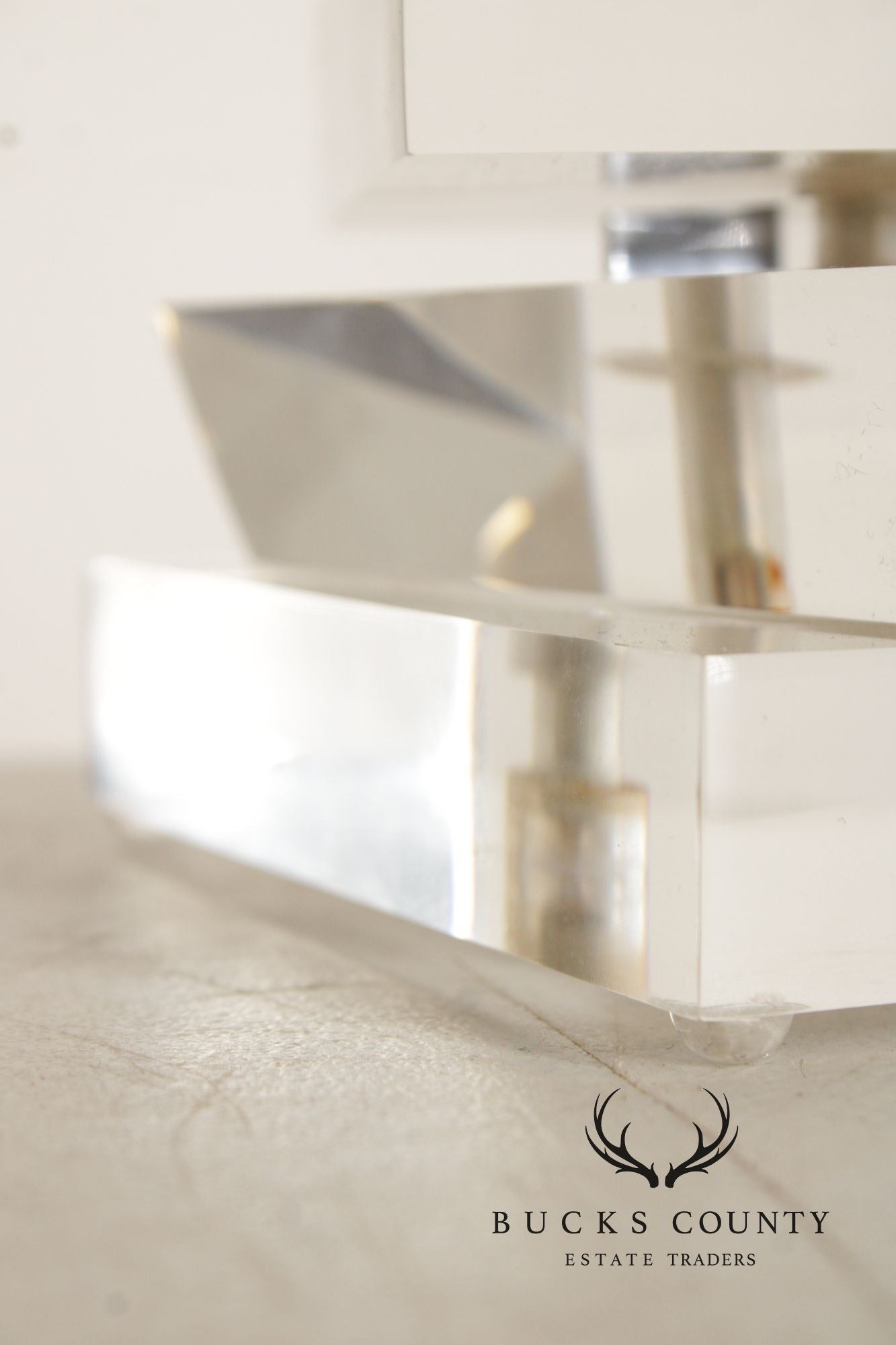 George Bullio 1970's Modern Stacked Lucite Table Lamp