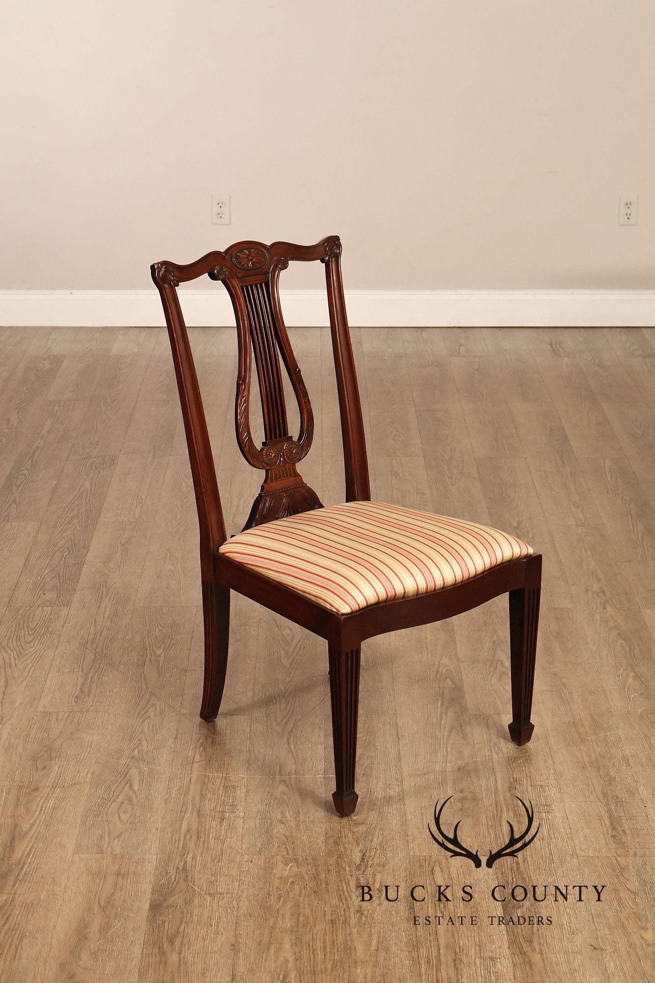 Henkel Harris Mahogany Set Of Eight Lyre Back Dining Chairs