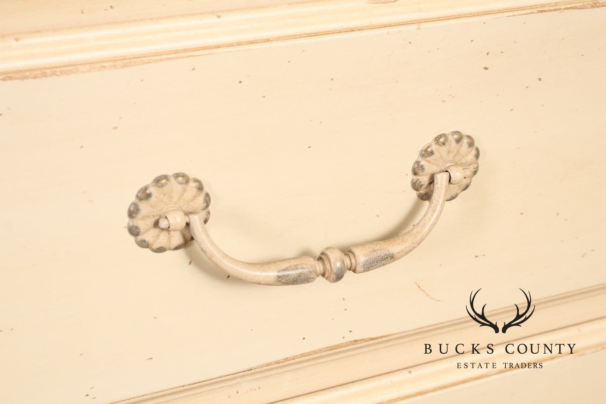 Ethan Allen 'Country French' Painted Chest of Drawers