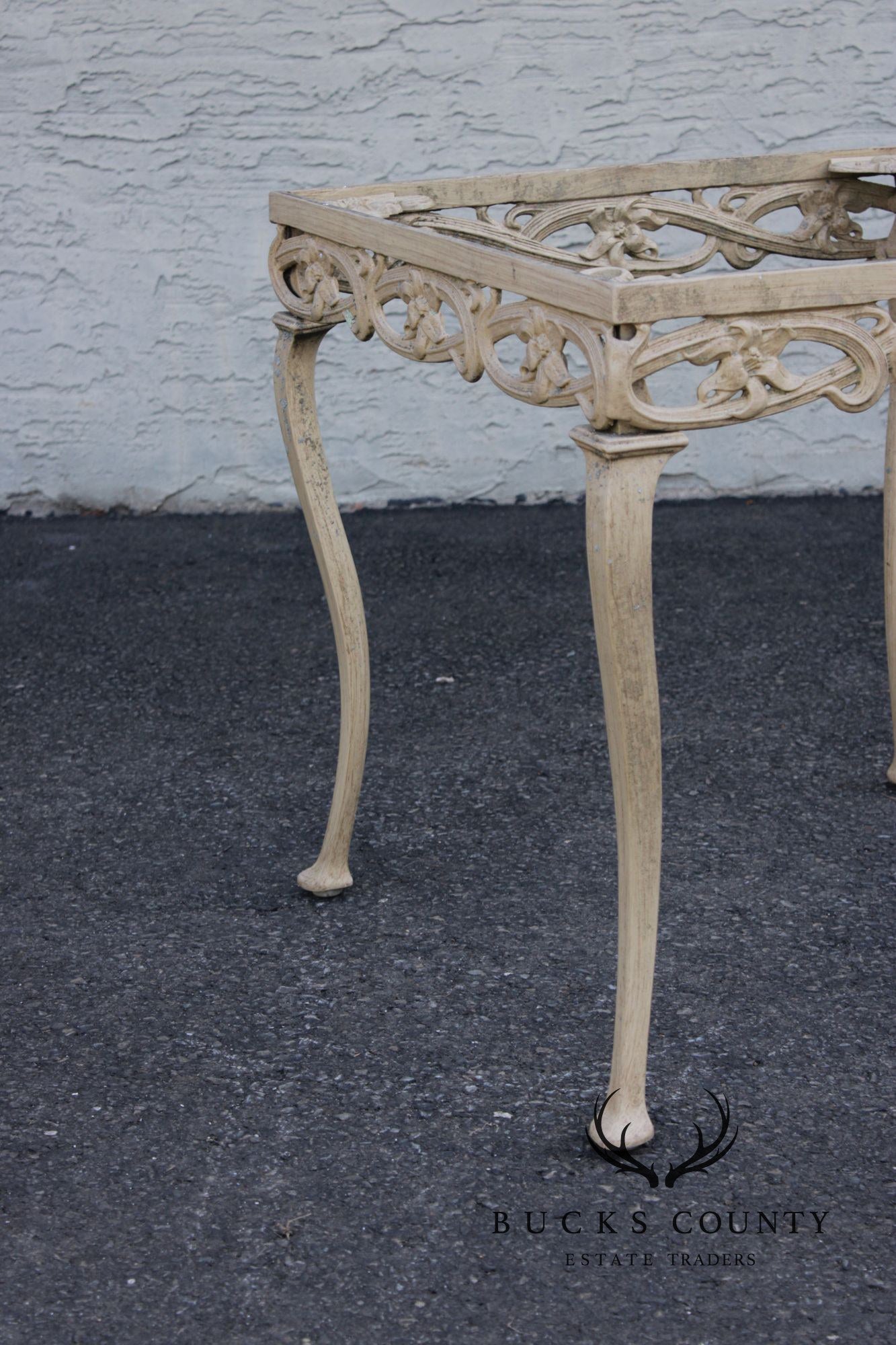 Brown Jordan Pair of Cast Aluminum 'Day Lily' Outdoor Patio Side Tables