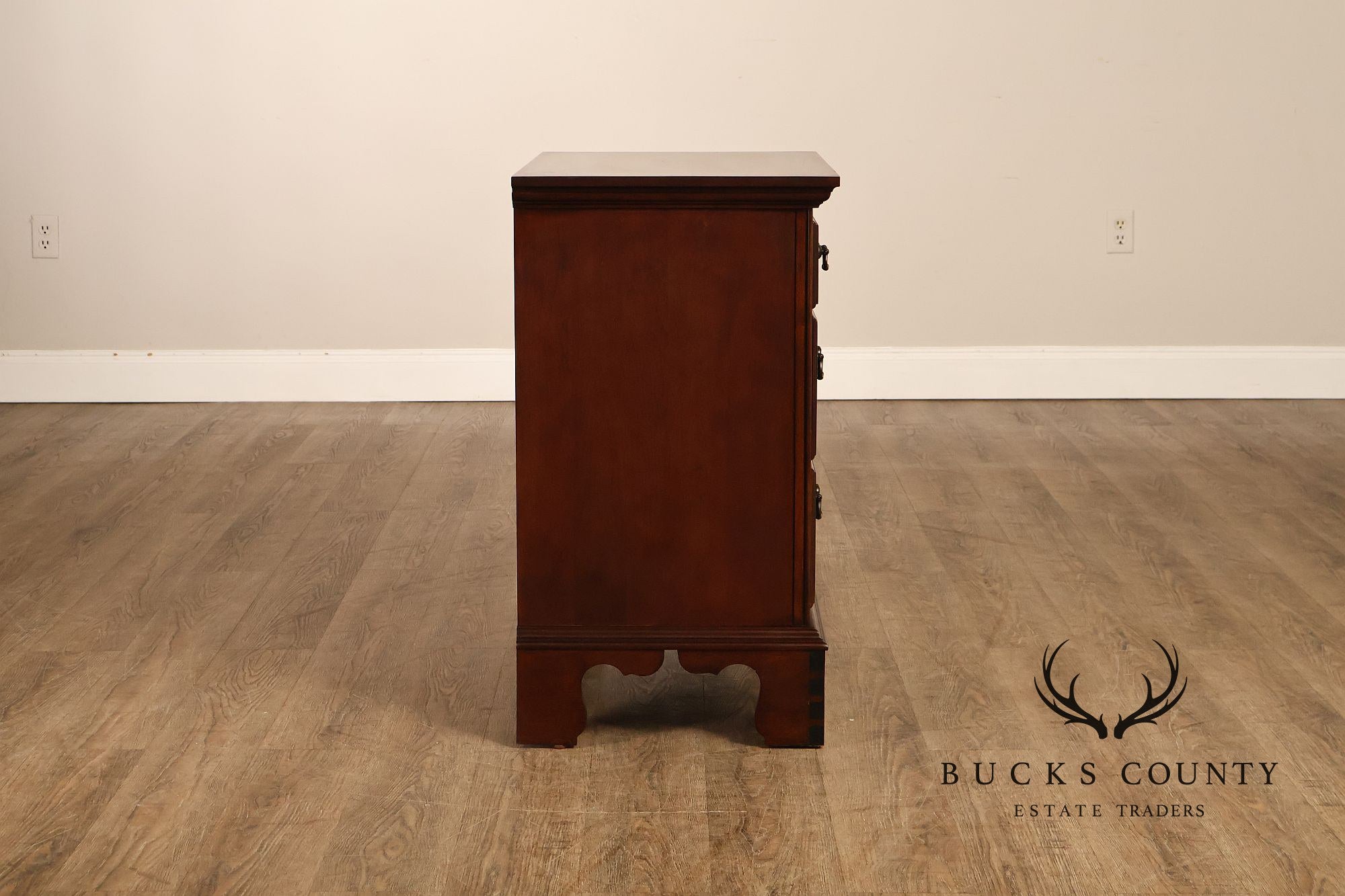 Pennsylvania House Chippendale Style Pair of Cherry Nightstands