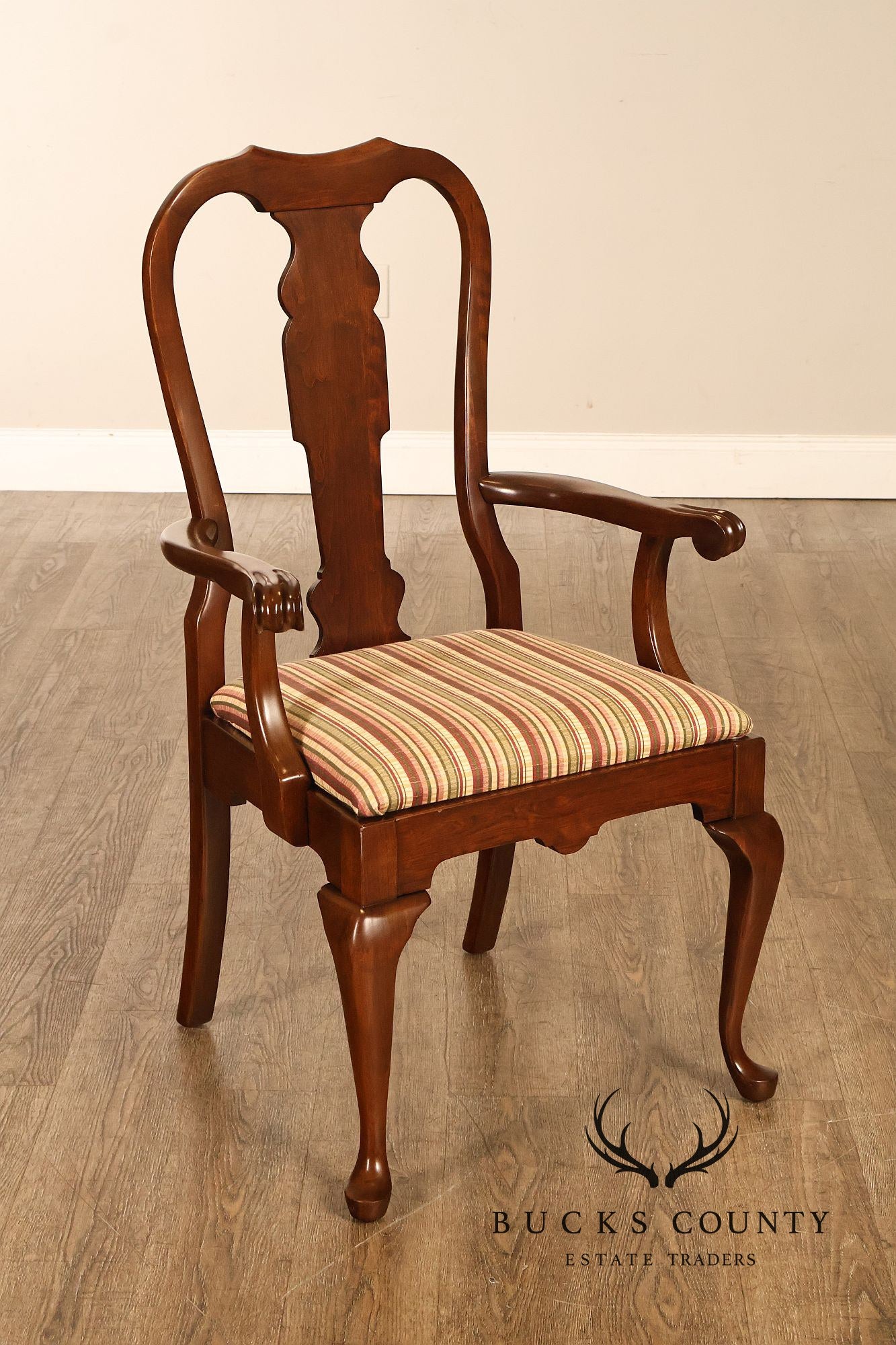 Pennsylvania House Queen Anne Style Set of Six Cherry Dining Chairs