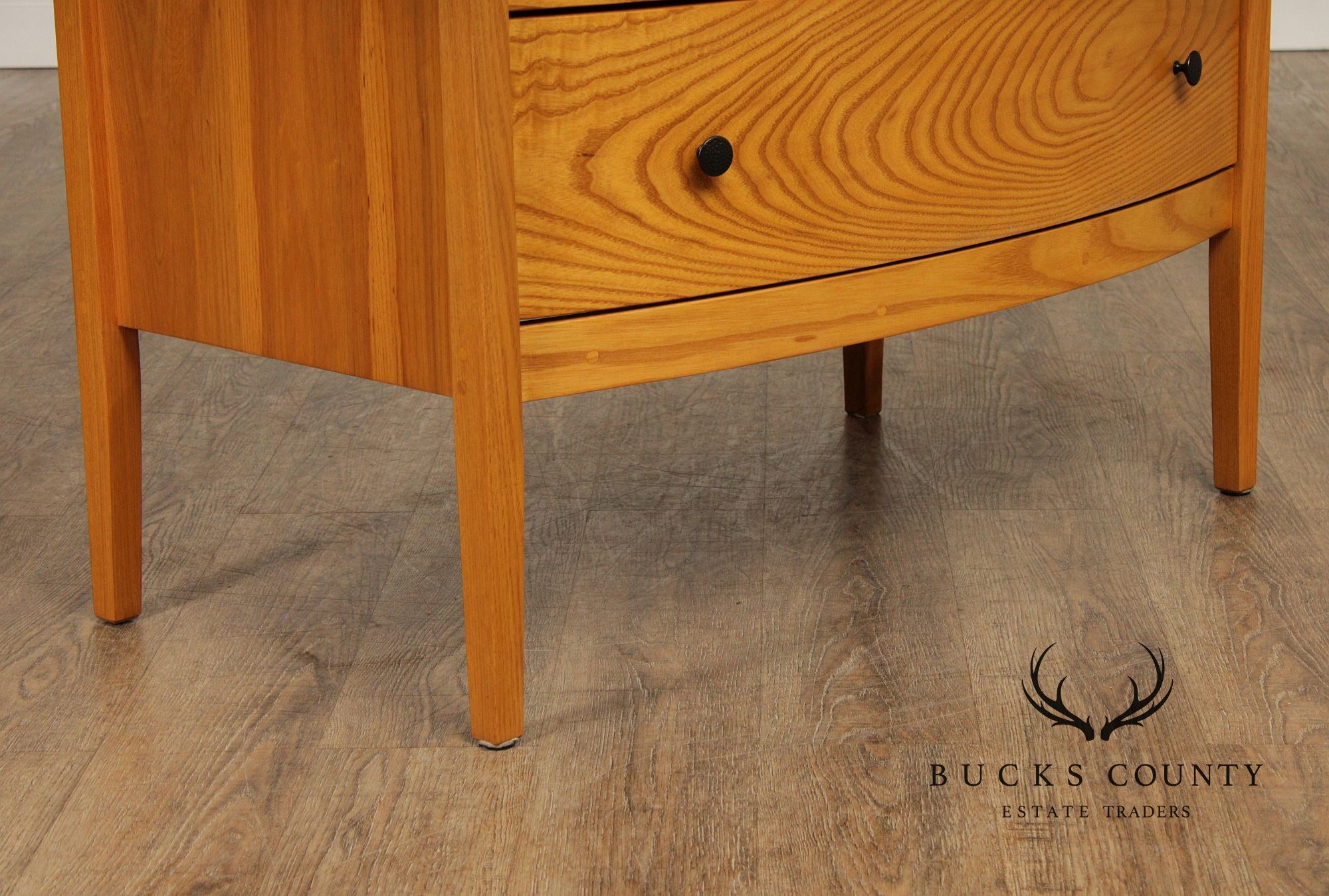Pompanoosuc Mills Oak 'Chelsea' Tall Dresser