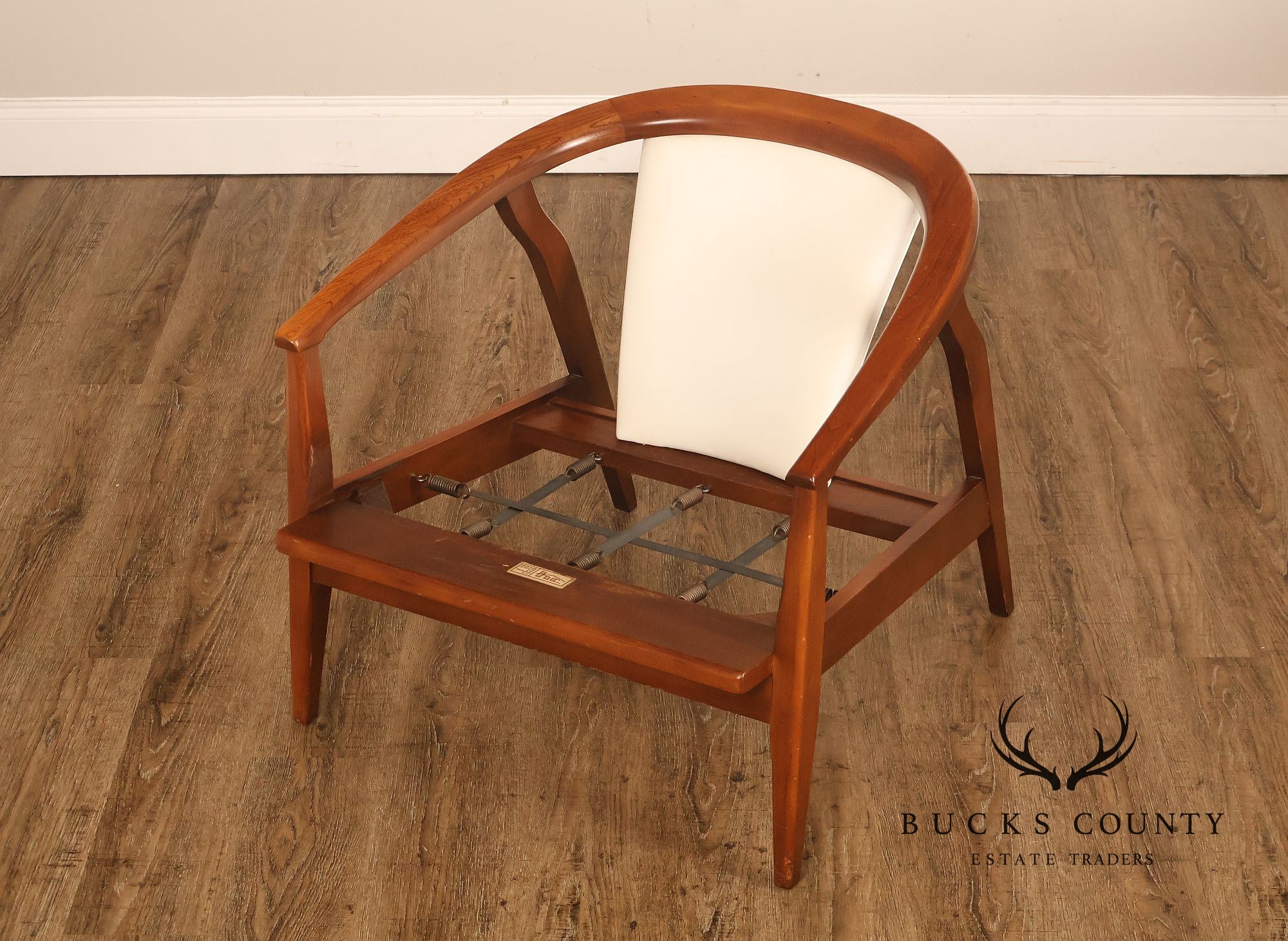 Home Chair Co. Danish Modern Style Curved Back Lounge Chair