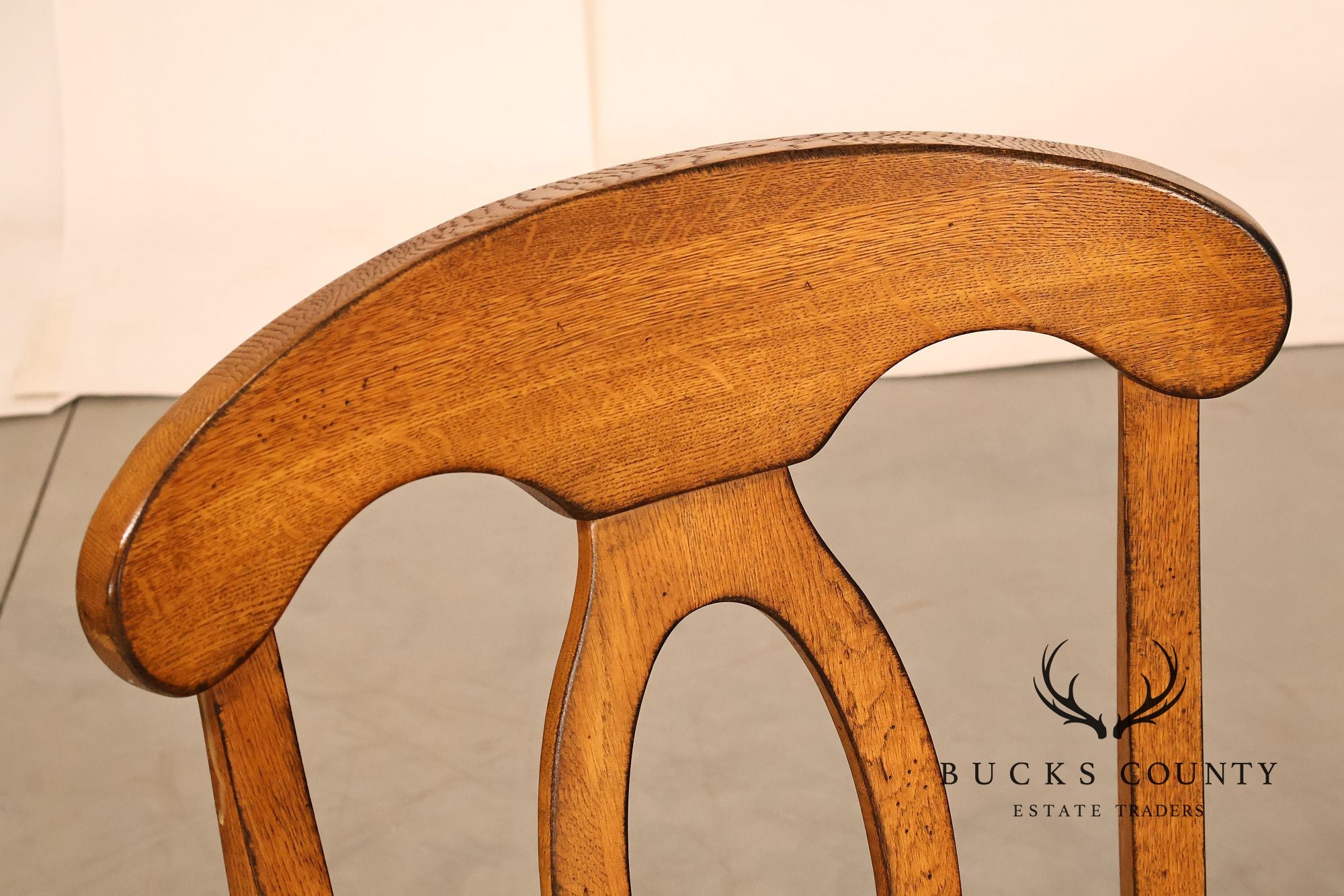 Traditional Set Of 8 Oval Back Upholstered Dining Side Chairs