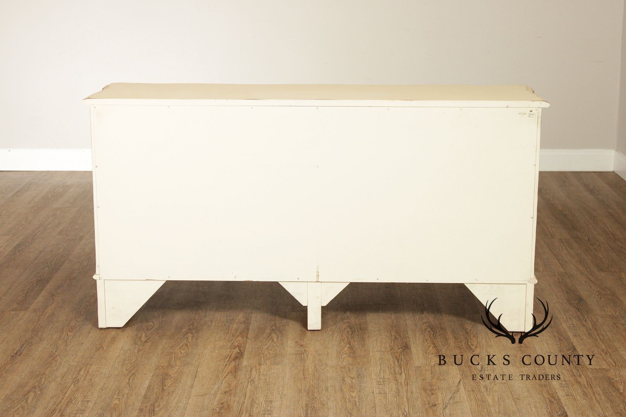 Lane French Provincial Style Distressed Cream Seven Drawer Dresser