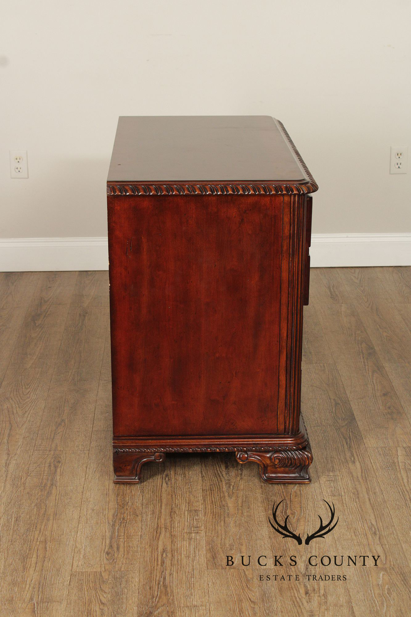 Hooker Furniture 'Seven Seas' Georgian Style Carved Mahogany File Cabinet