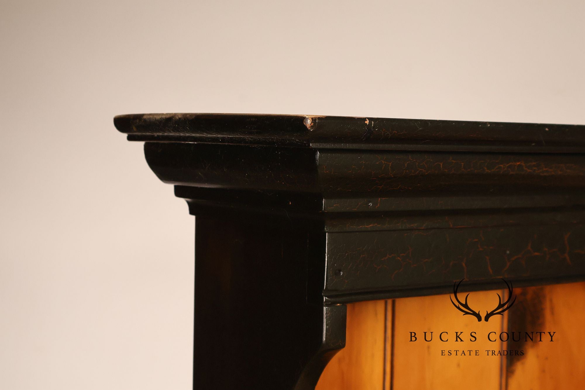 Stephen Von Hohen Country Style Pine Stepback Hutch