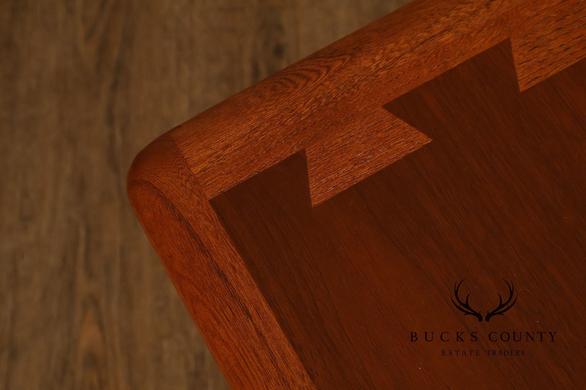 Lane Acclaim Mid Century Modern Walnut And Oak Two-Tier End Table