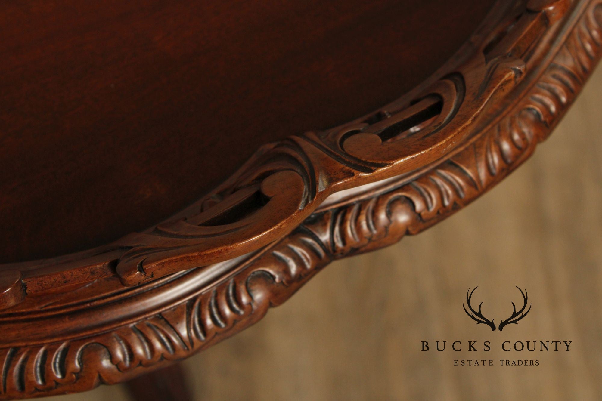 Schmieg and Kotzian Georgian Style Mahogany Pie Crust Table