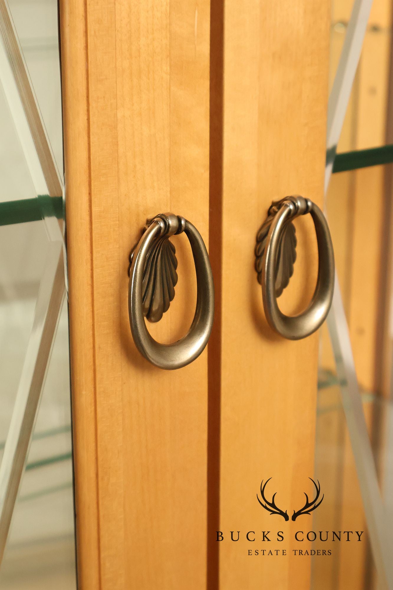 Thomasville Bogart Collection Bow Front Curio Display Cabinet