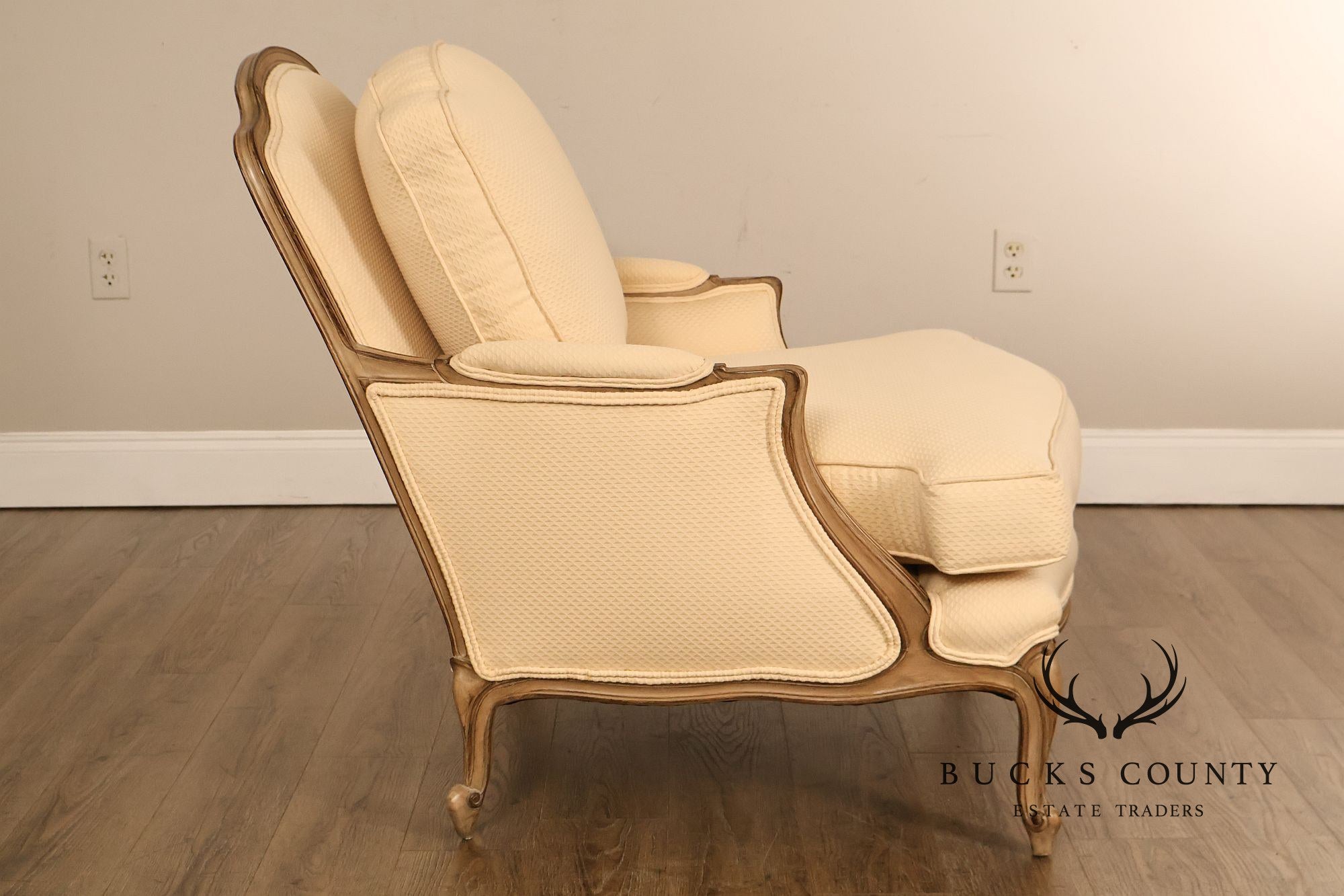 Meyer Gunther Martini French Louis XV Style Bergere Chair