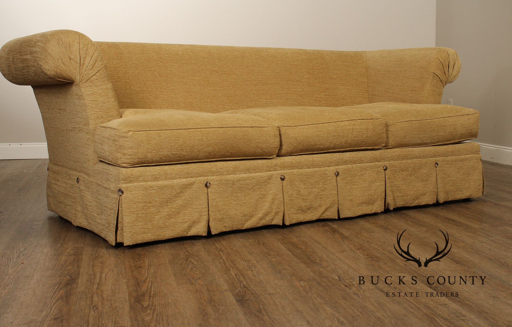 Raymond Waites For Lane Upholstery Traditional Skirted Sofa