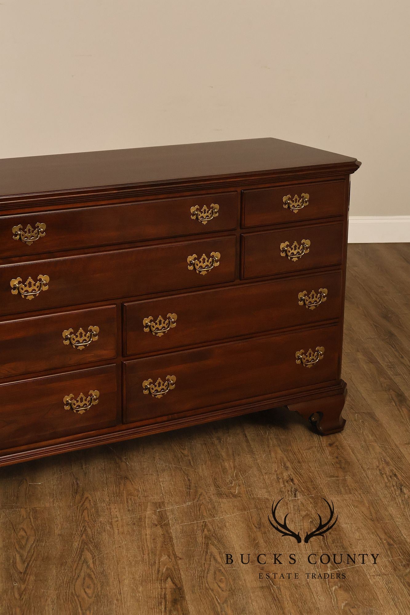 Ethan Allen 'Georgian Court' Cherry Long Dresser