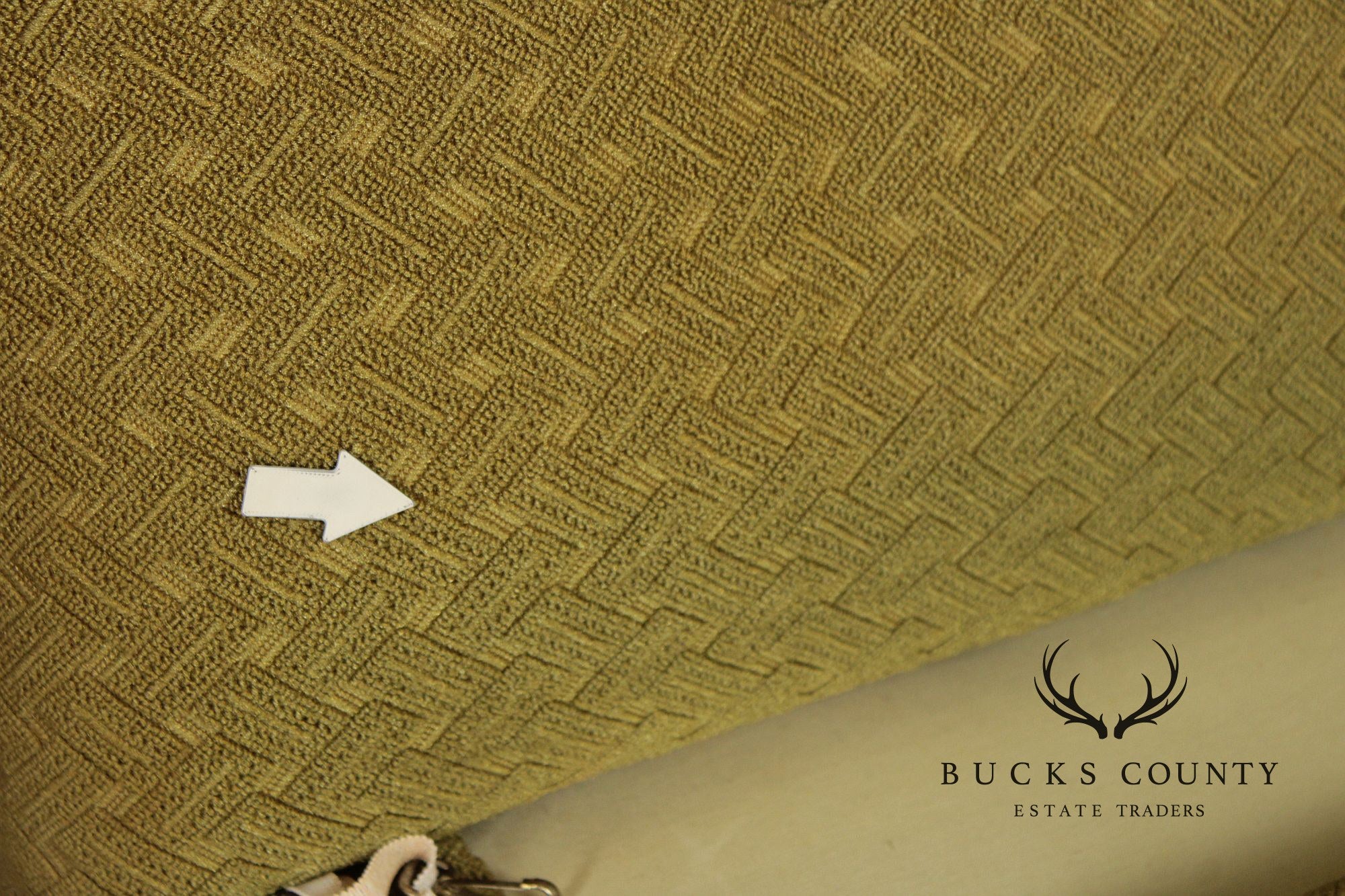 Mid Century Modern Pair of Lounge Chairs