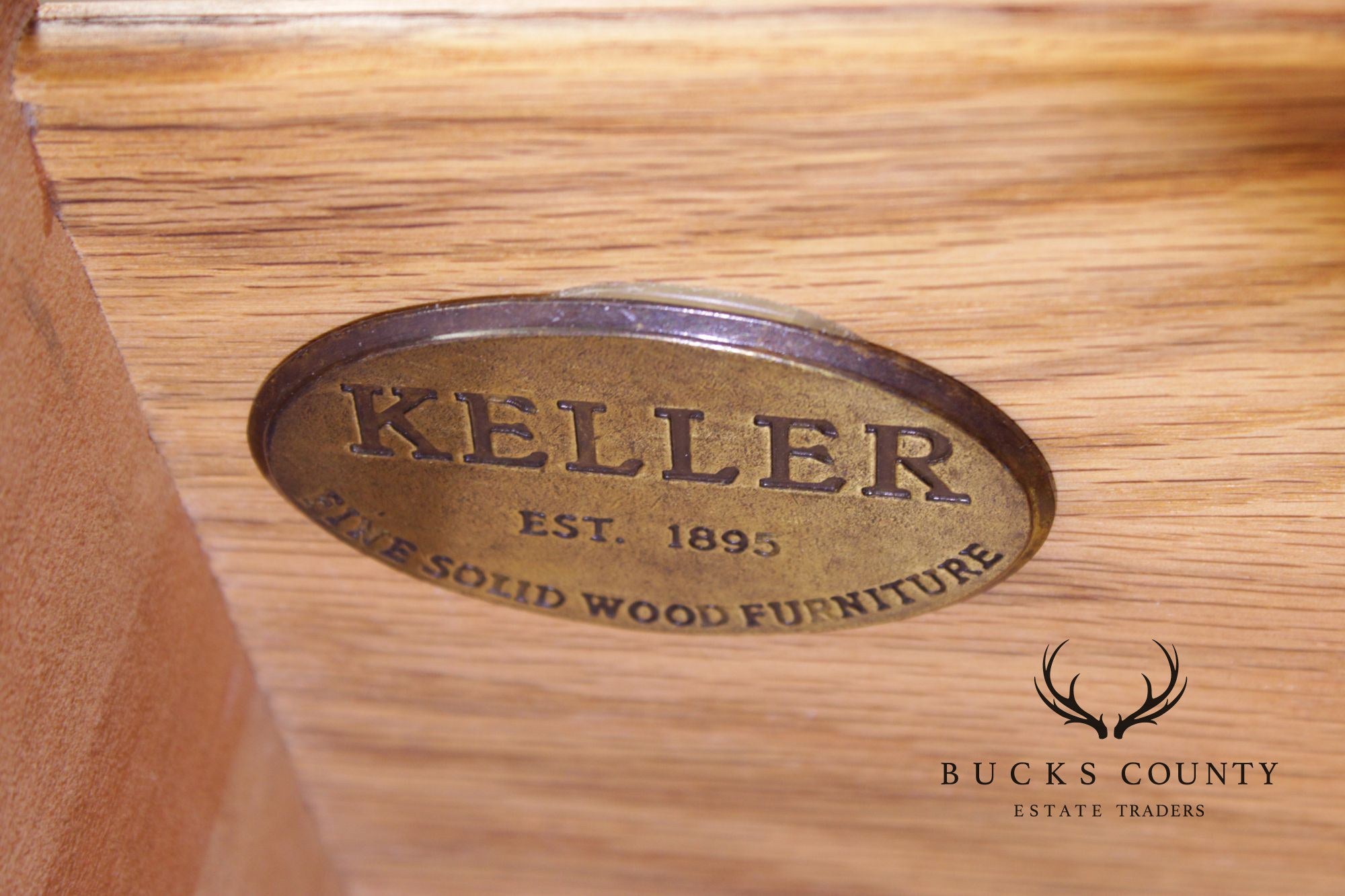 Keller Pair Of Solid Cherry Traditional Nightstands With Pull Out Trays