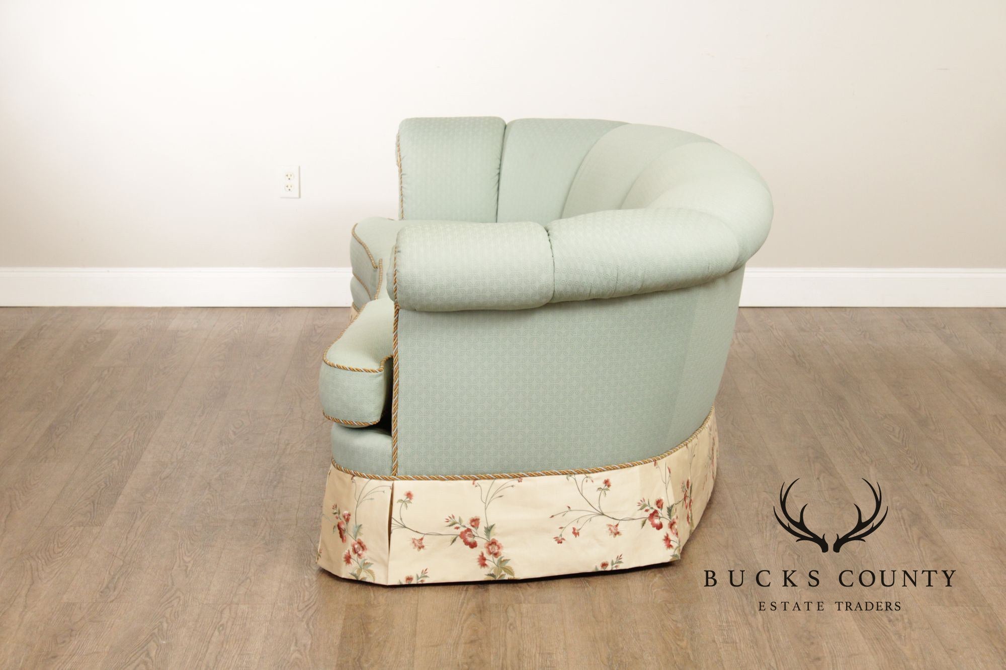 Beacon Hill Clarendon Court Collection Sofa