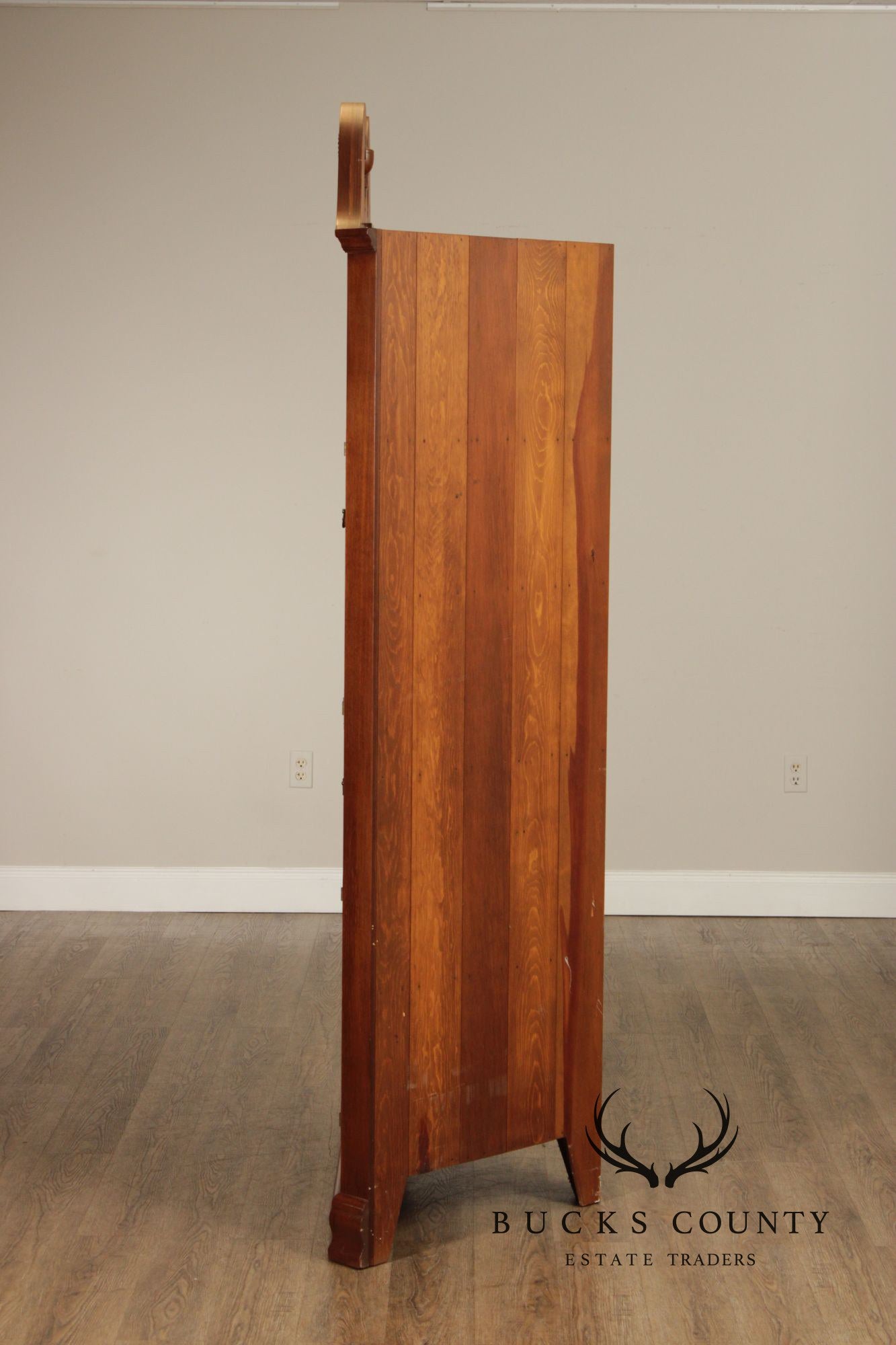 Virginia Craftsmen Reproductions Chippendale Style Walnut Corner Cabinet