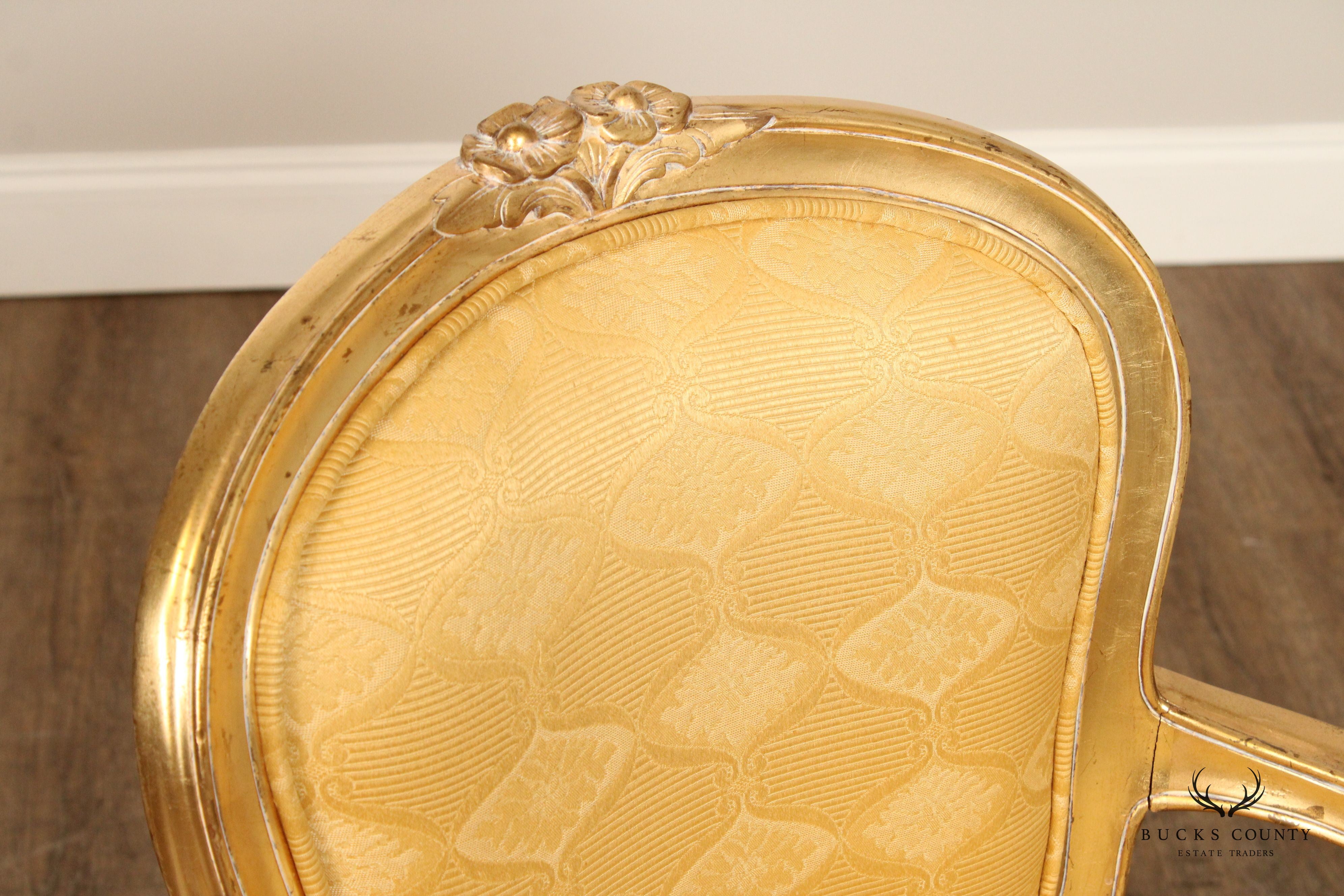 French Louis XV Style Pair of Giltwood Fauteuil Armchairs
