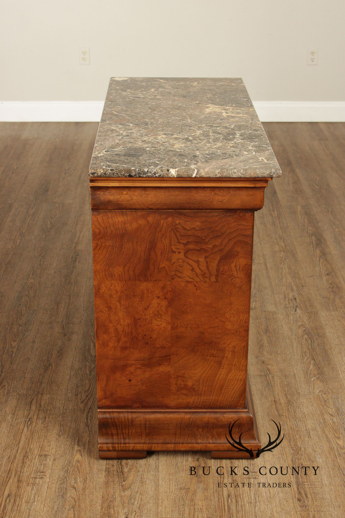 Henredon 'Charles X' Pair of Marble Top Chests