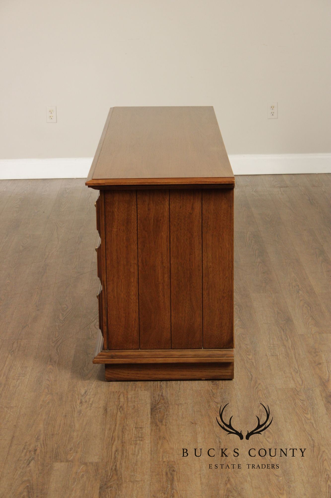 Thomasville Vintage Mediterranean Style Long Dresser