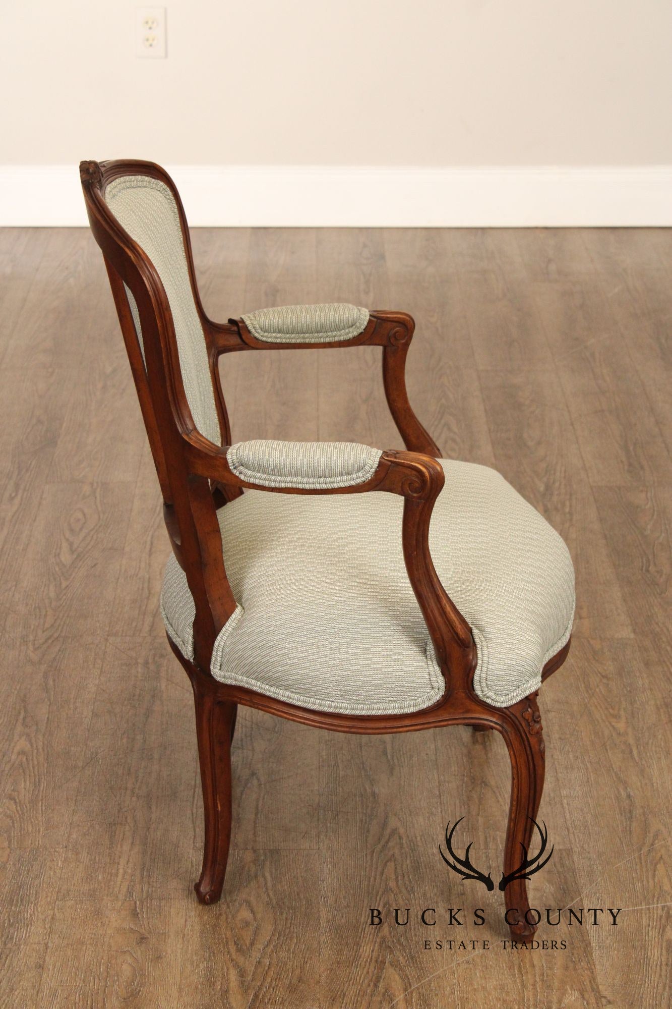 Antique French Louis XV Style Pair of Carved Fauteuil Armchairs