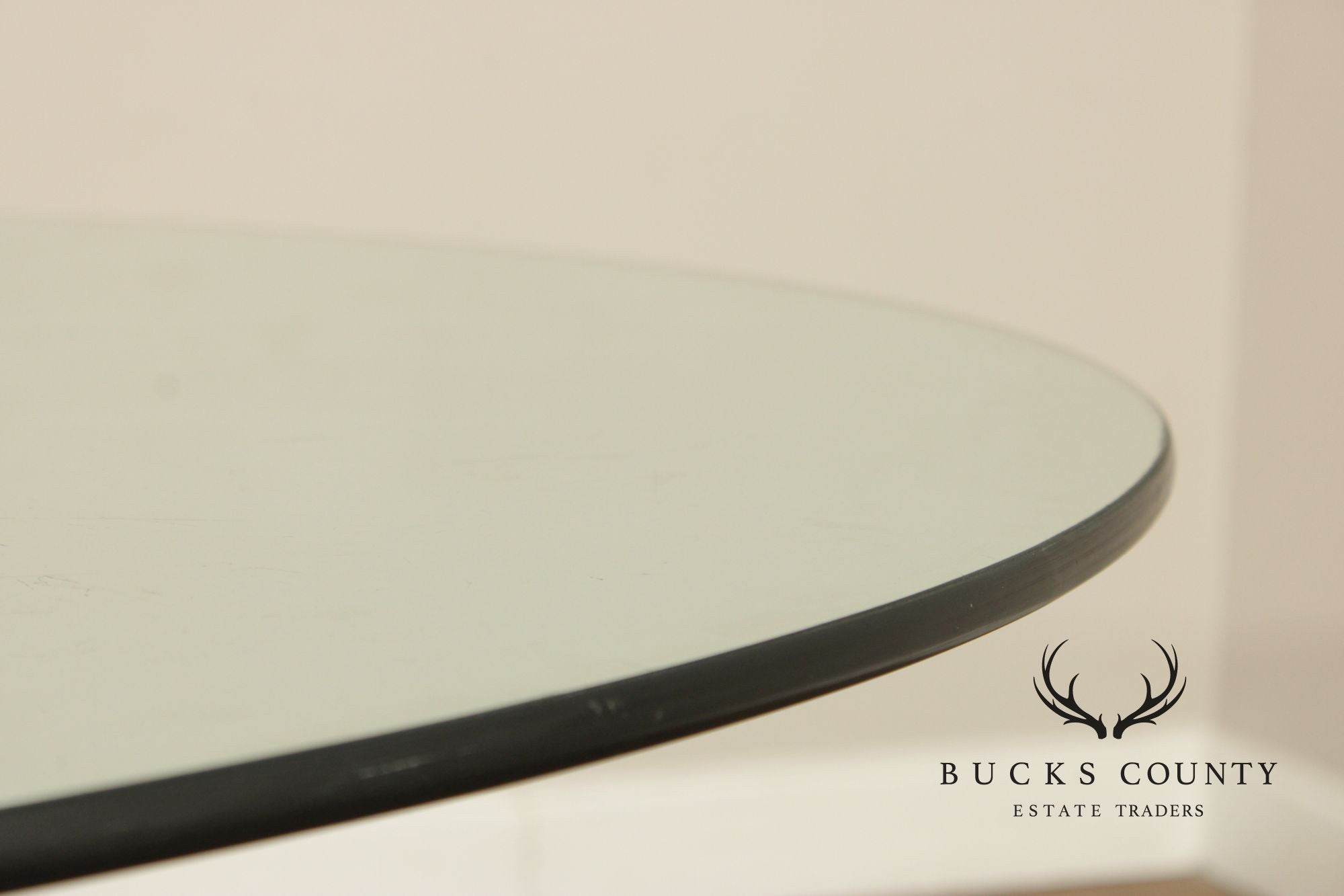 Hollywood Regency Rattan Wheat Sheaf Round Glass Top Pedestal Dining Table