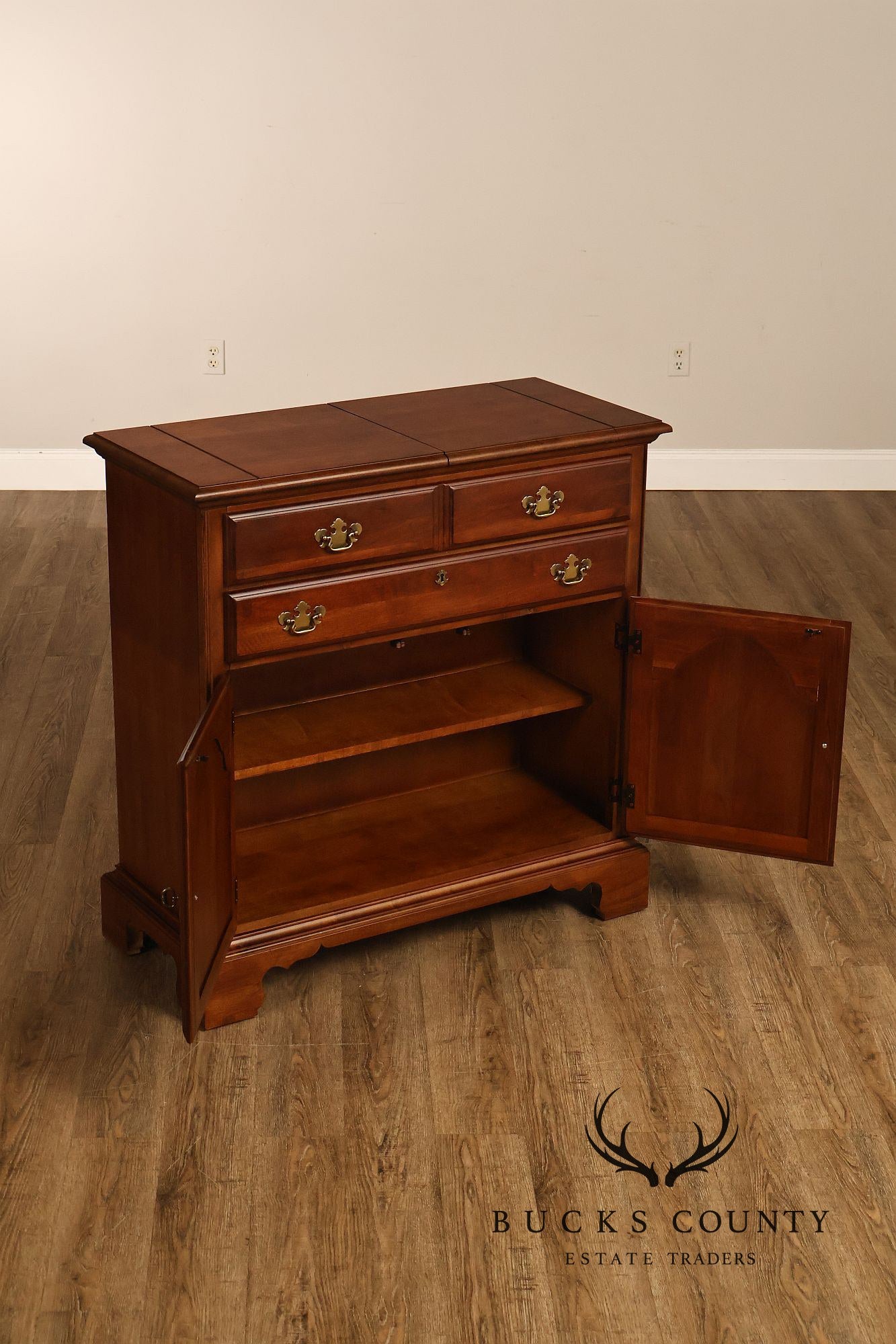 American Drew Chippendale Style Cherry Flip Top Server